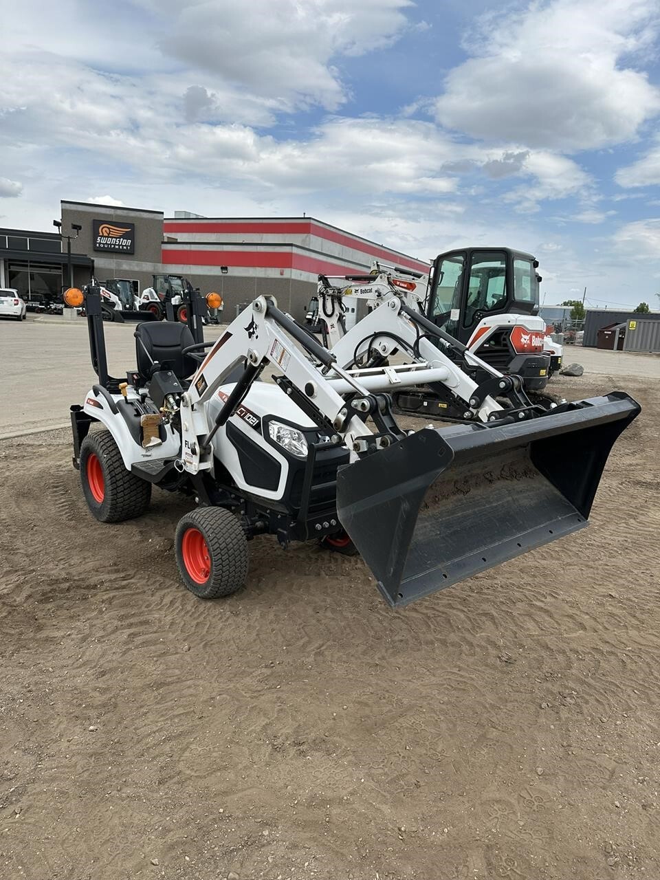 2020 BOBCAT CT1021 in Minot, ND