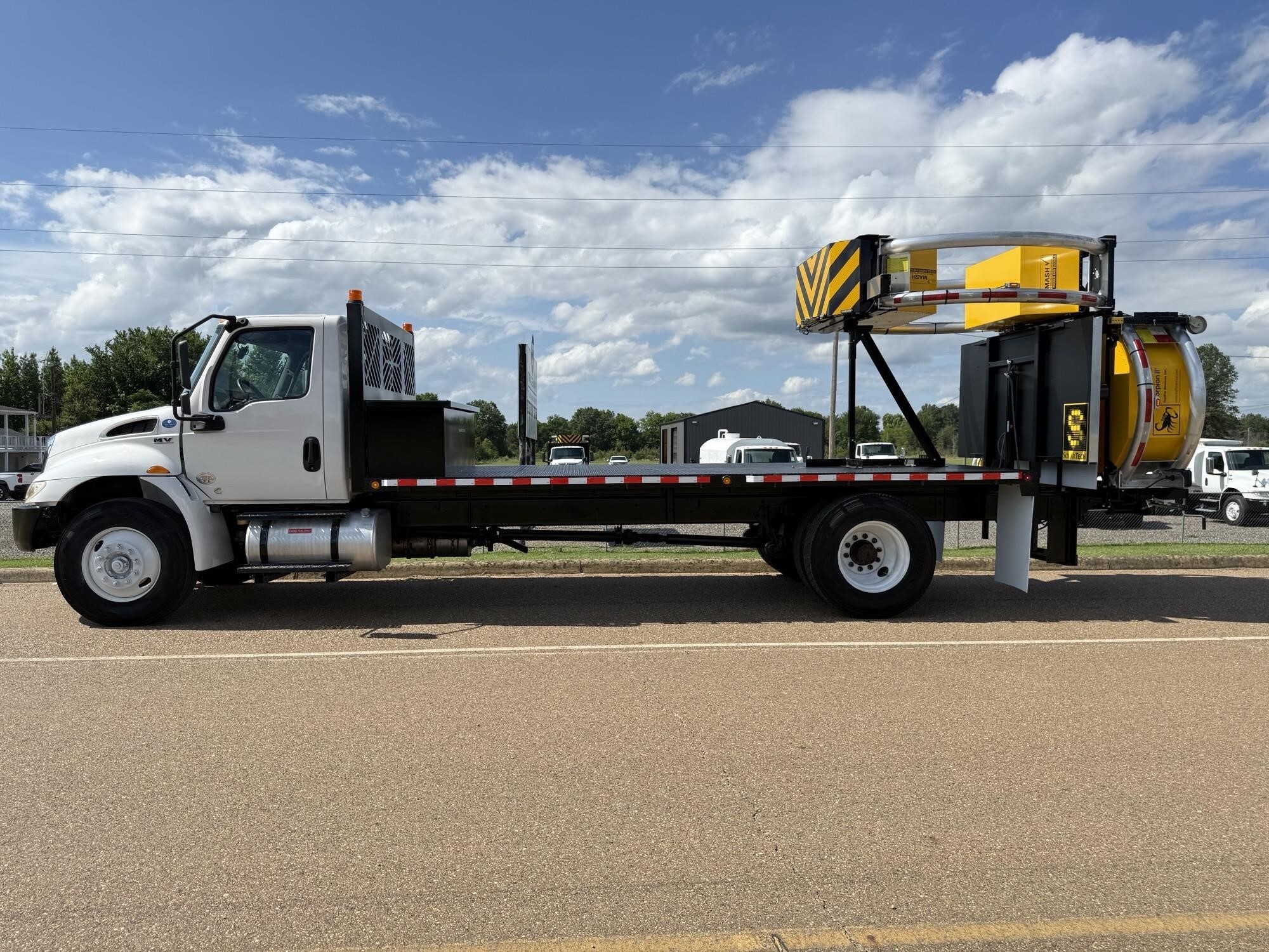 2021 INTERNATIONAL MV in New Boston, TX