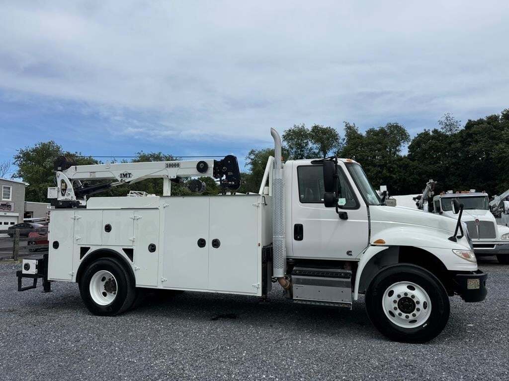 2018 IMT 10000-25 in Clarksville, MD