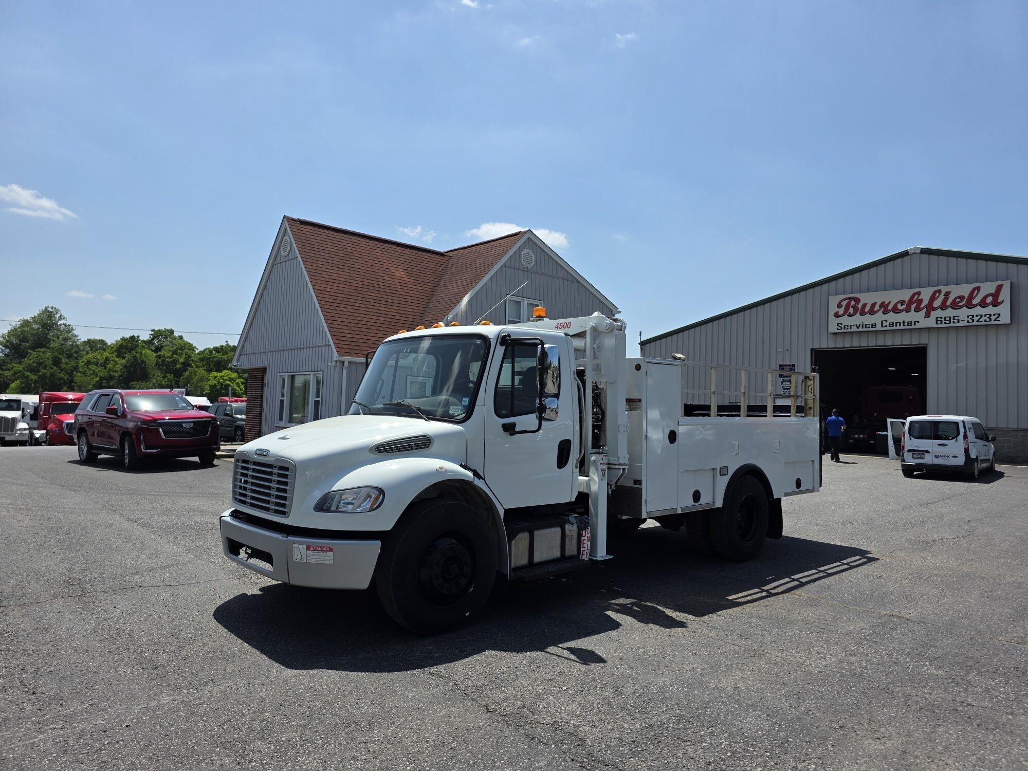 2017 FREIGHTLINER BUSINESS CLASS M2 106 in Duncansville, PA