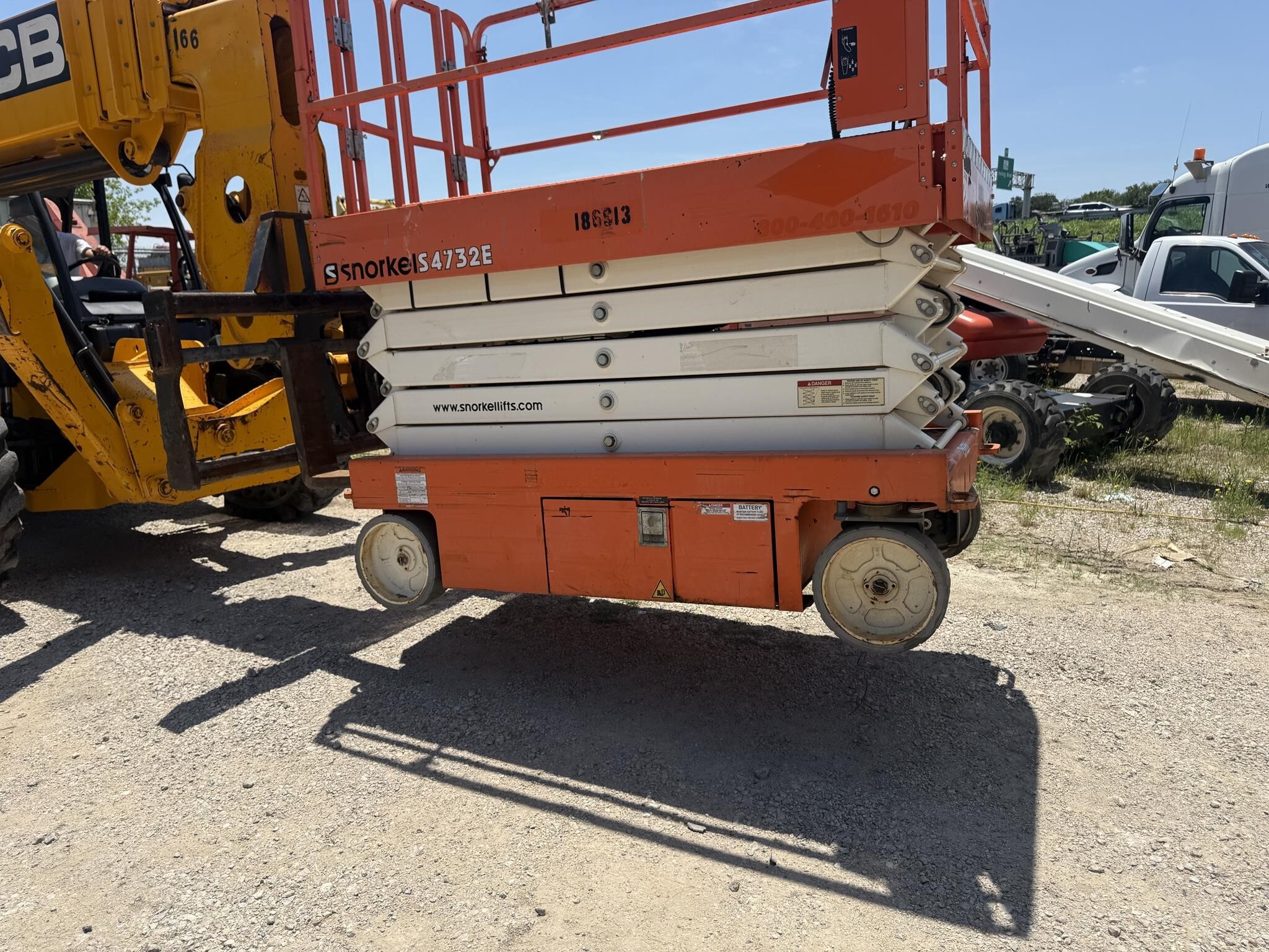 2017 SNORKEL S4732E in Irving, TX