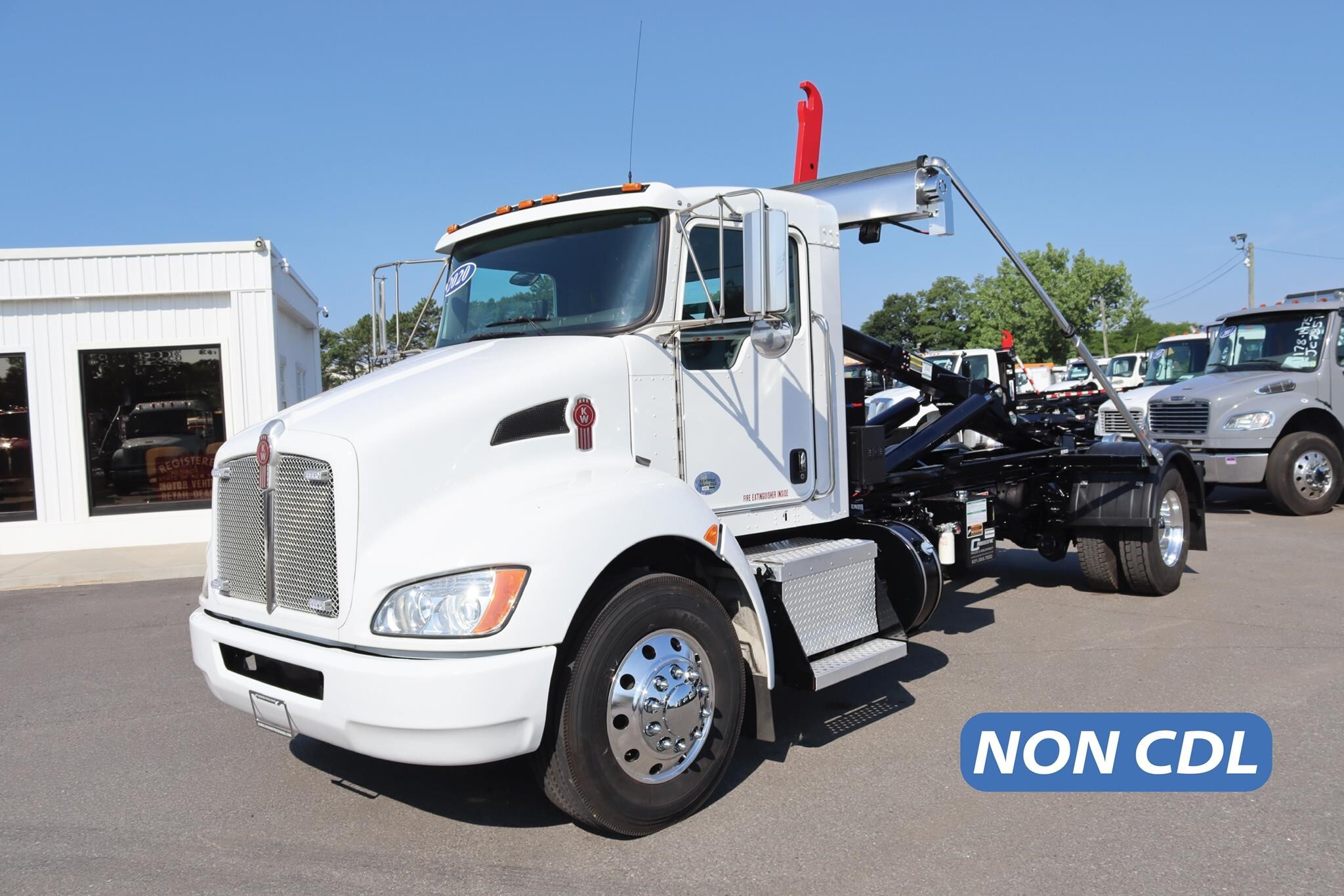 2020 KENWORTH T270 in Ronkonkoma, NY