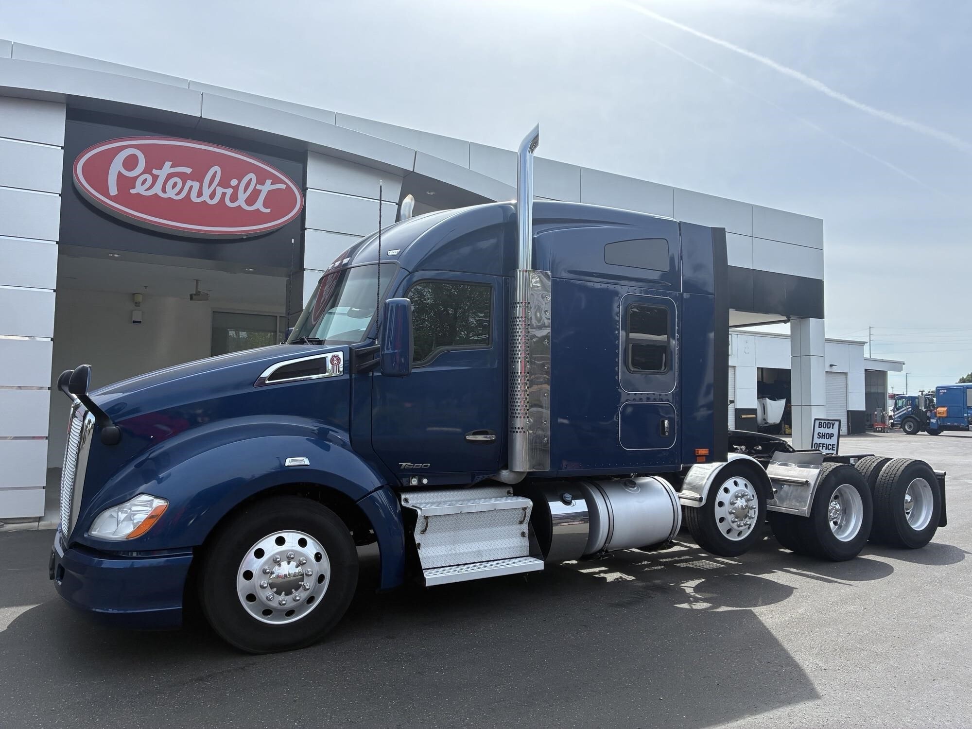 2022 KENWORTH T680 in Portland, OR