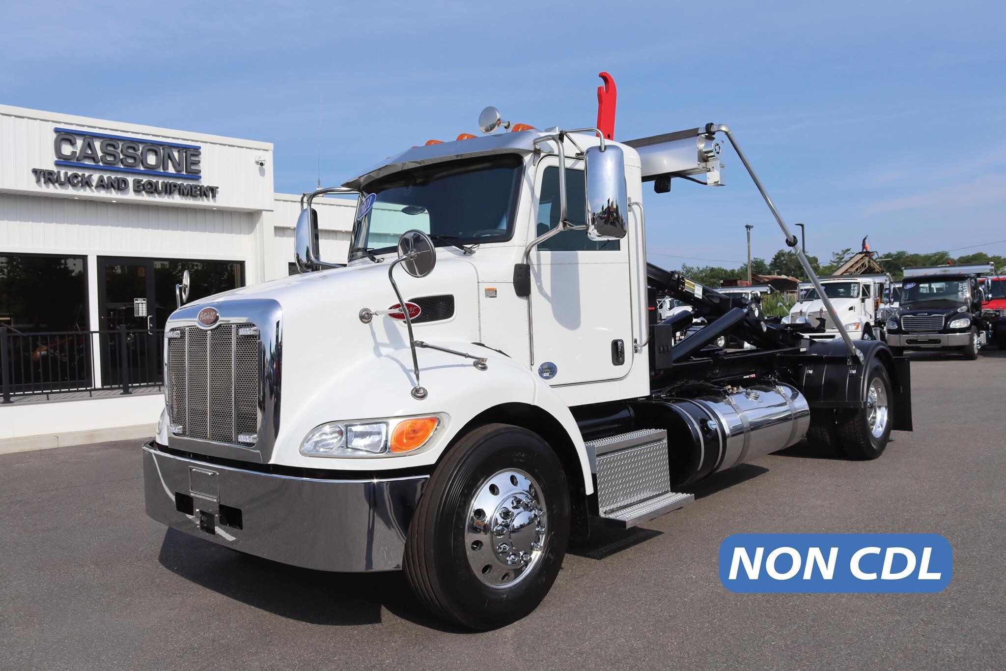 2021 PETERBILT 337 in Ronkonkoma, NY