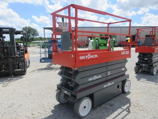 2018 SKYJACK SJIII3226 in Cartersville, GA