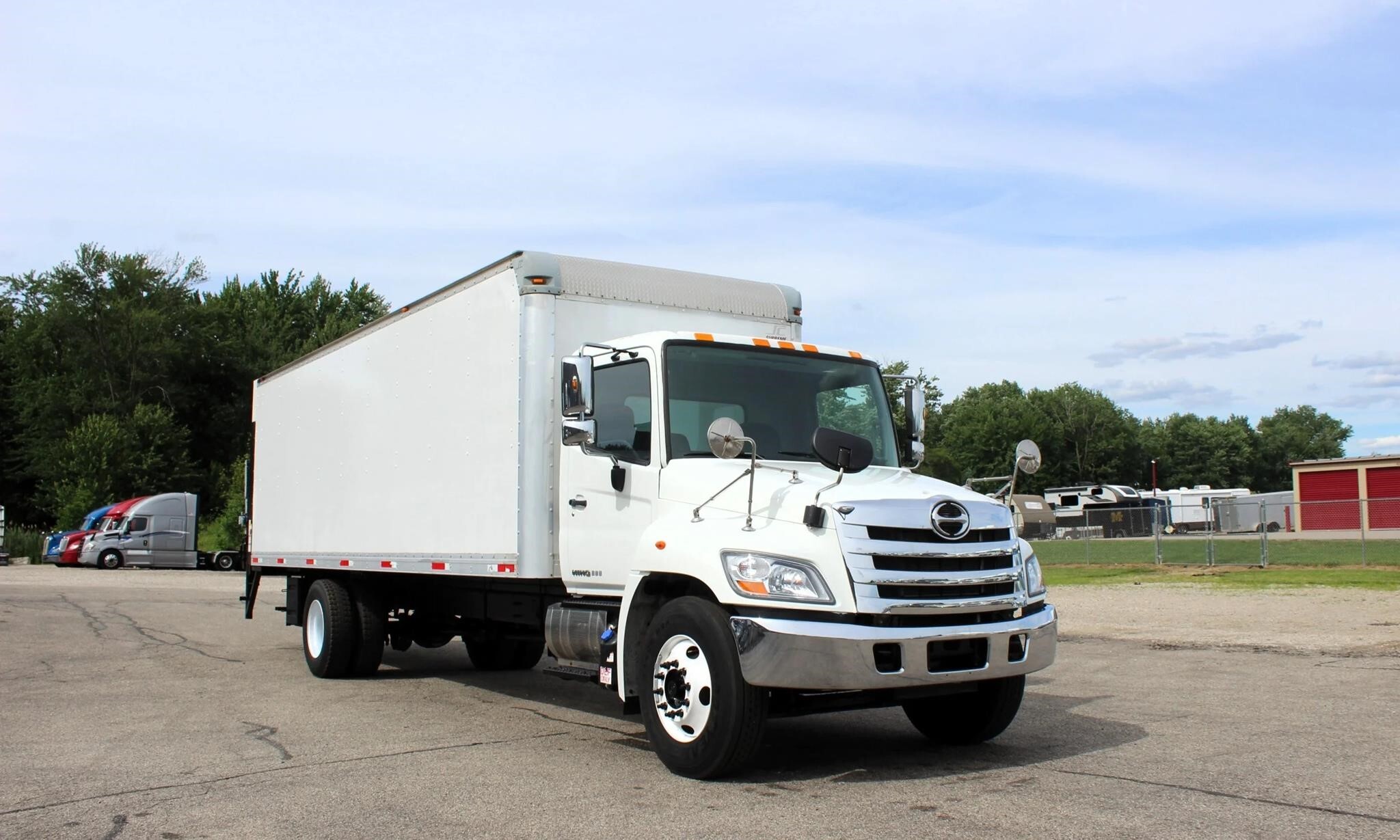 2016 HINO 338 in Byron Center, MI
