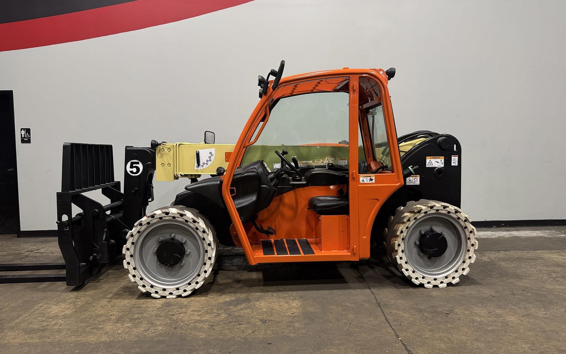 2016 JLG G5-18A in Palmetto, FL