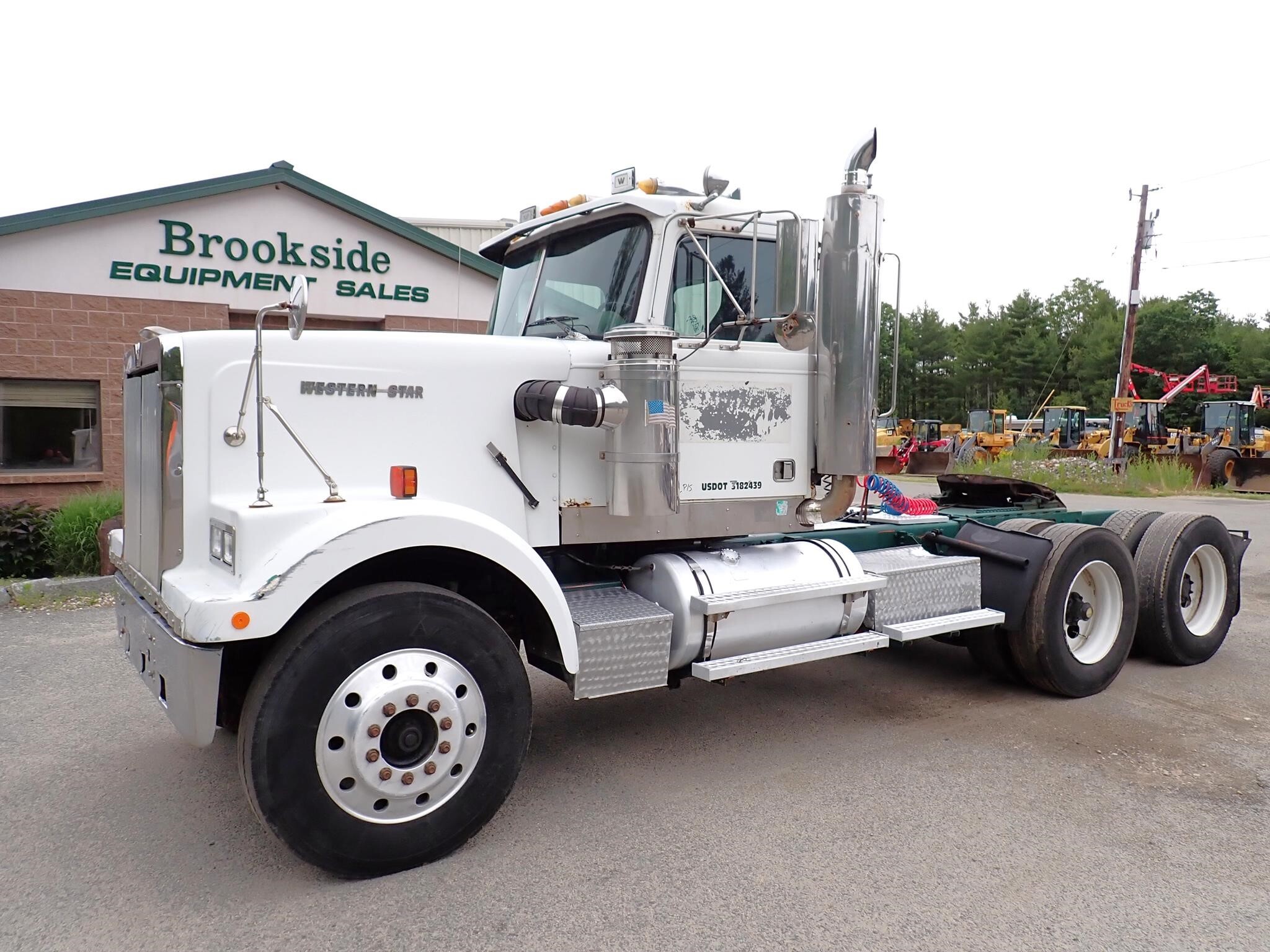 1987 WESTERN STAR CONVENTIONAL in Phillipston, MA