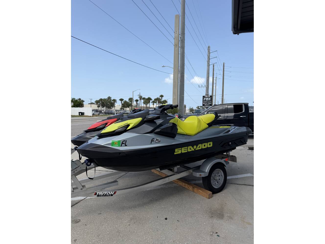 A photo of this 2022 Sea-Doo PAIR GTI 130 se 27/37 Hrs, Trailer Warranty & NO FEES!