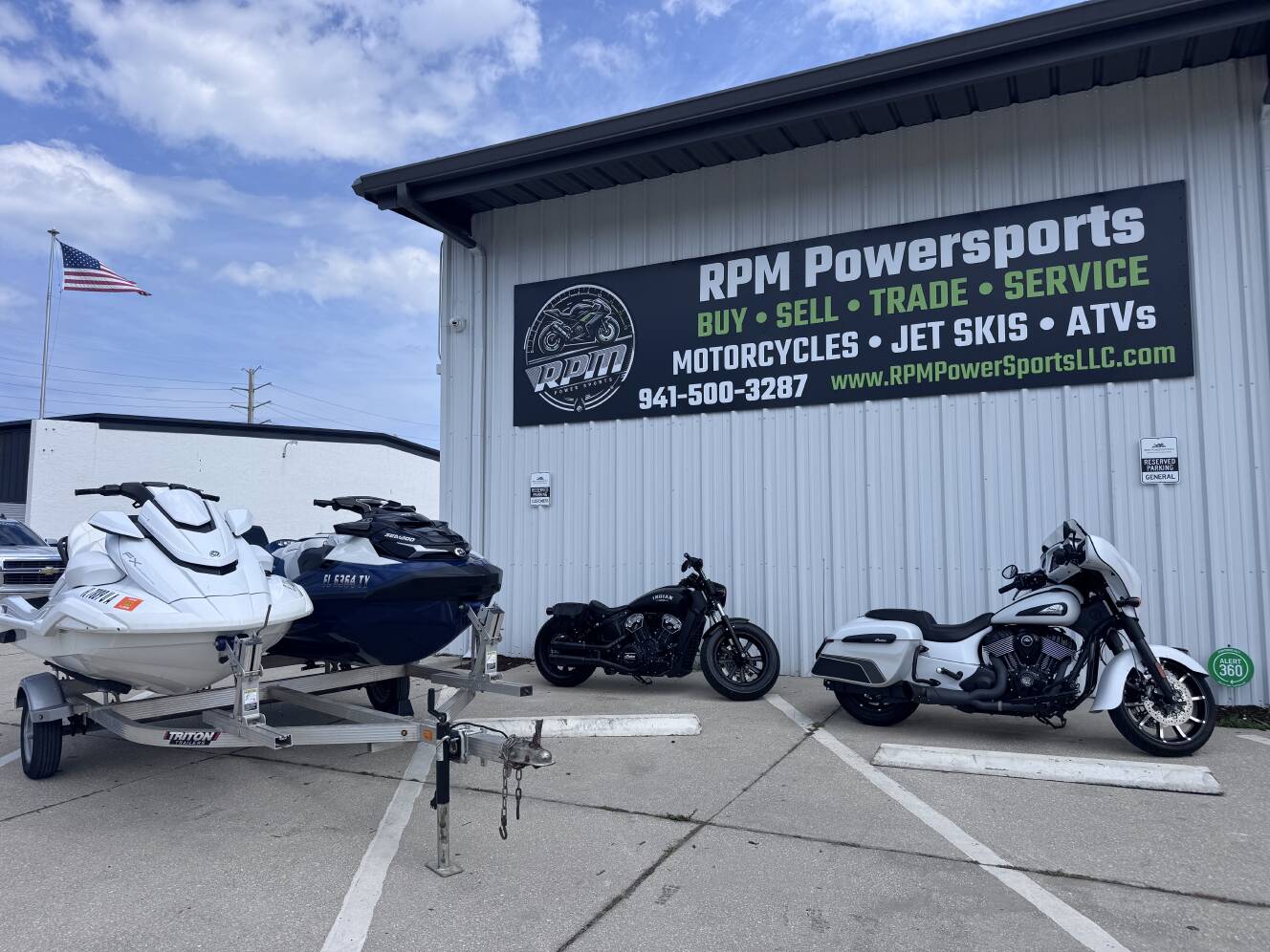 A photo of this 2022 Sea-Doo PAIR GTI 130 se 27/37 Hrs, Trailer Warranty & NO FEES!
