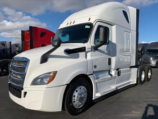 2022 FREIGHTLINER CASCADIA 126 in Lockport, IL