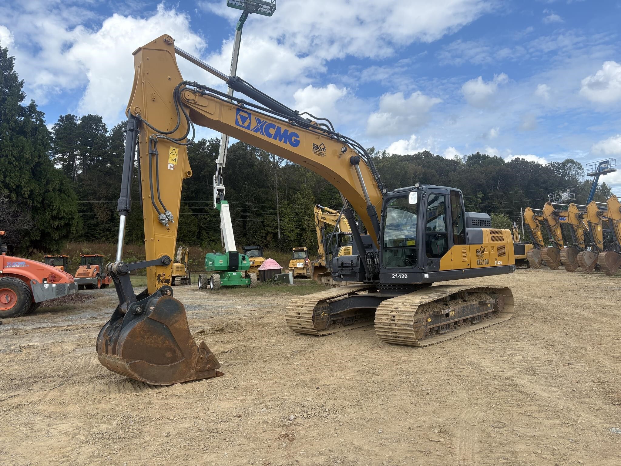 2022 XCMG XE210U in Asheboro, NC