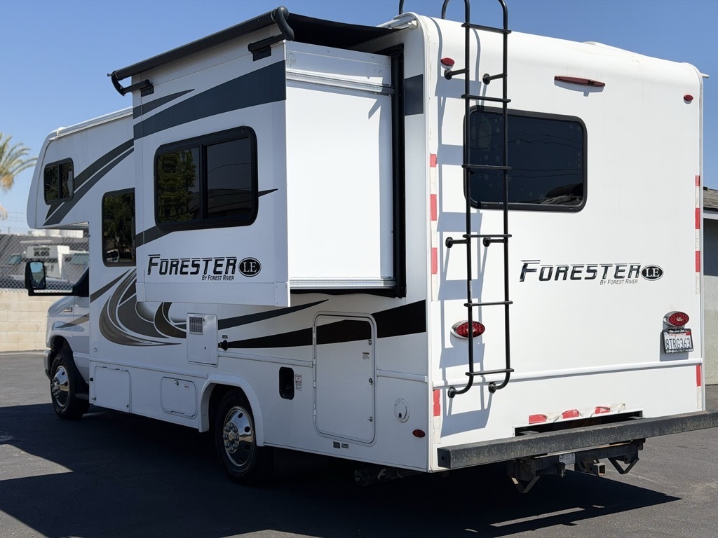 2021 Forest River FORESTER 2251S LE in riverside CA