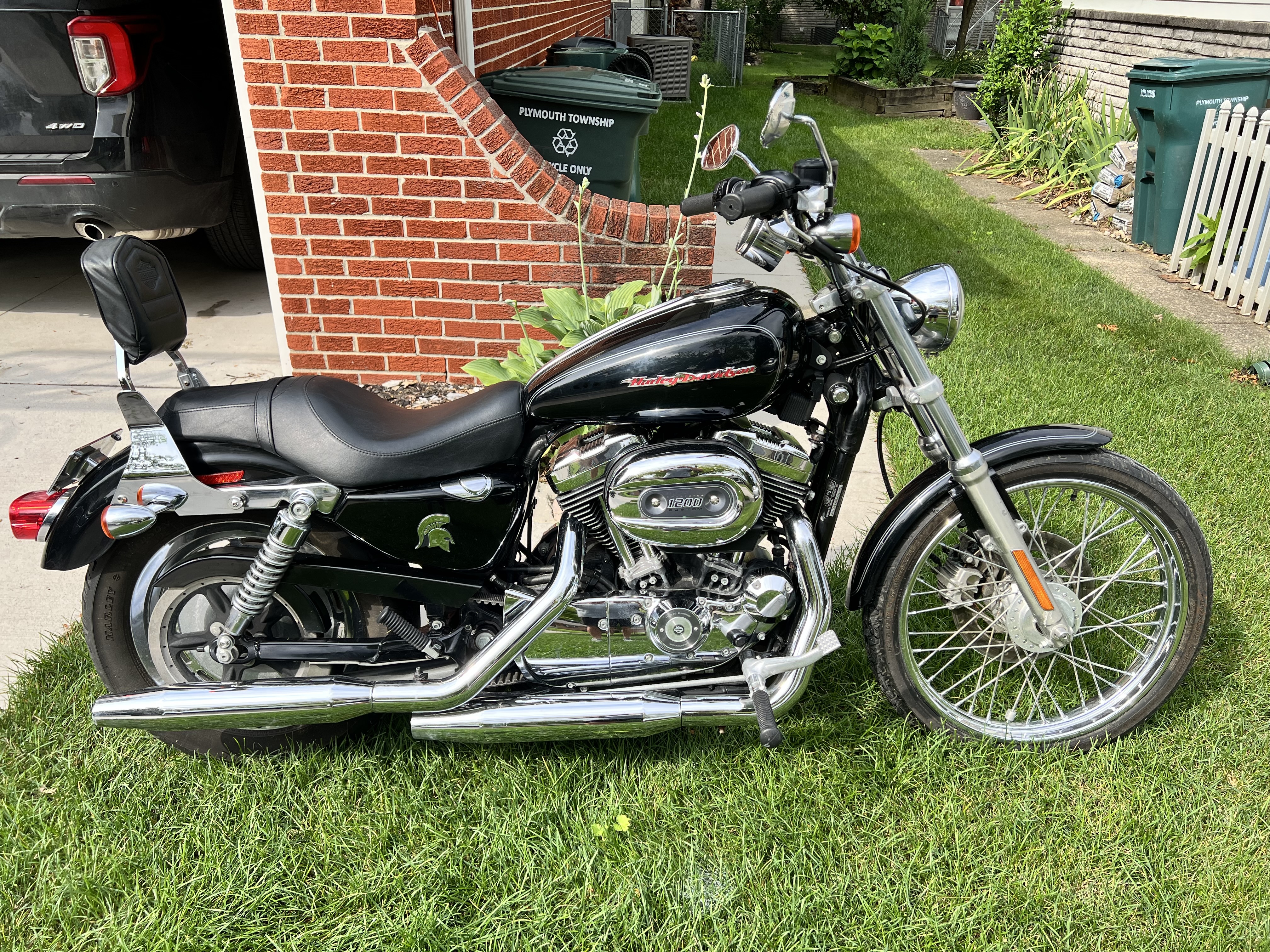 2005 Harley-Davidson SPORTSTER 1200 CUSTOM XL1200C CUSTOM XL1200C in Plymouth, MI