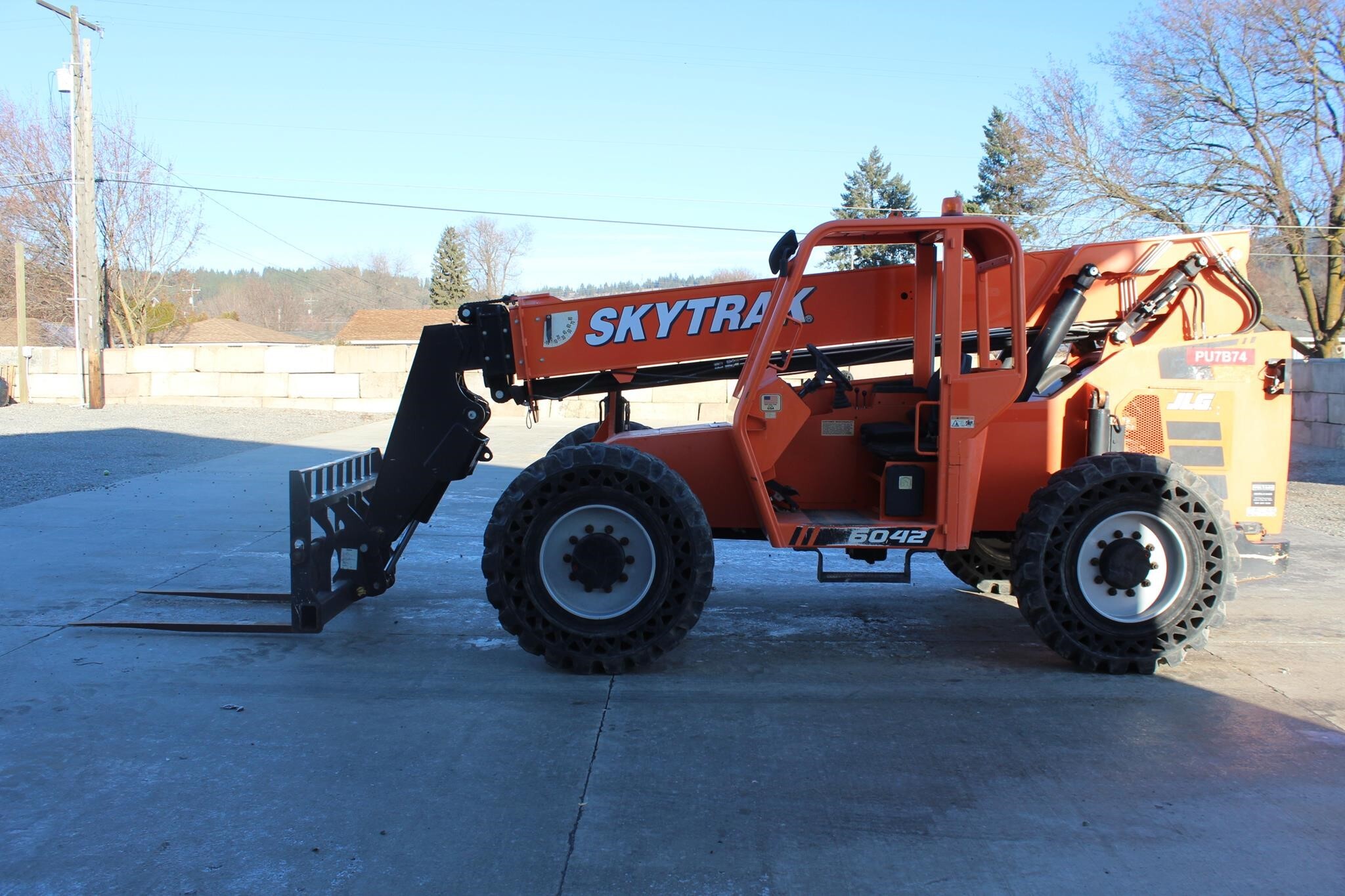 2017 SKY TRAK 6042 in Spokane, WA