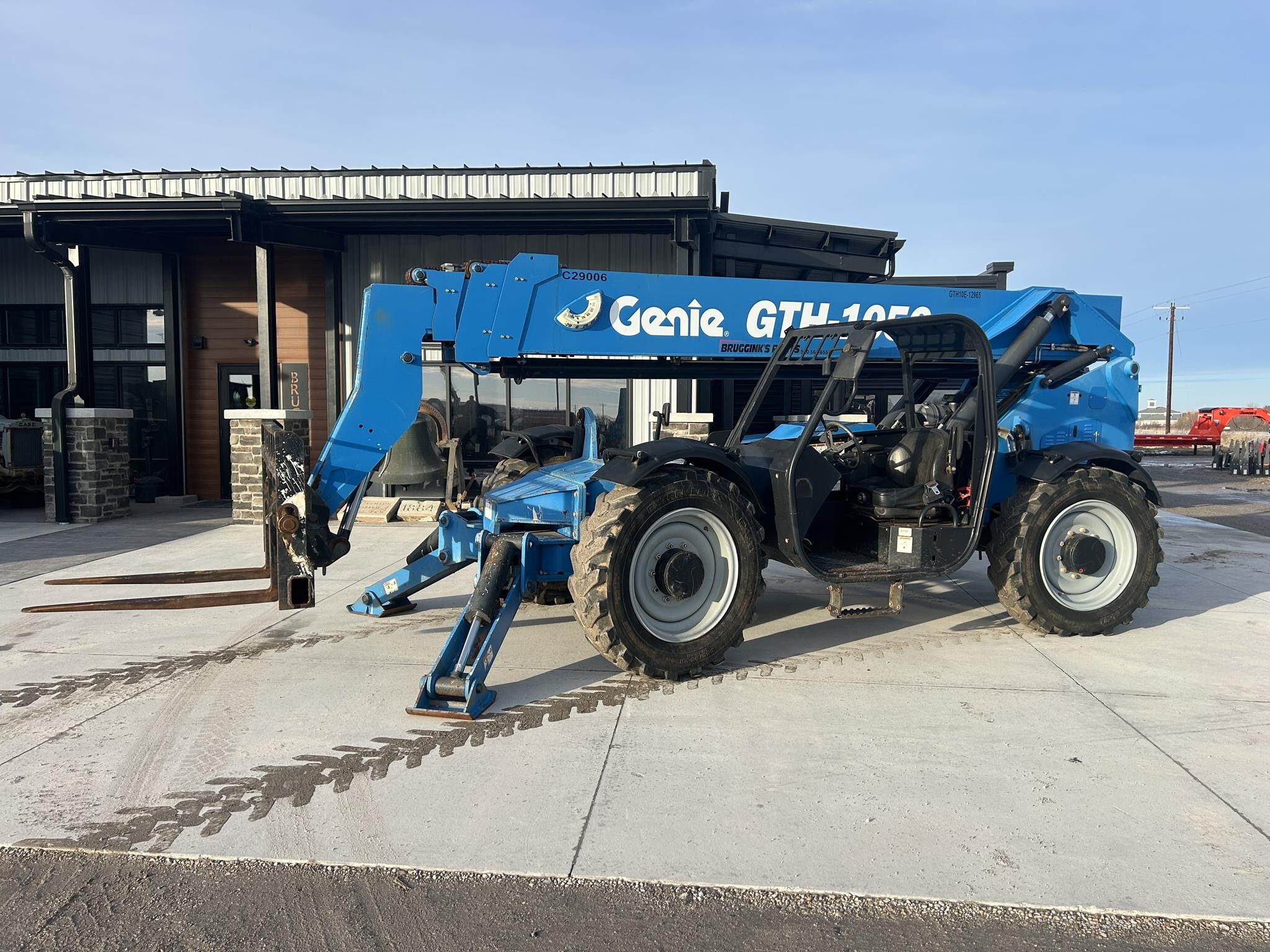 2018 GENIE GTH1056 in Sheboygan, WI