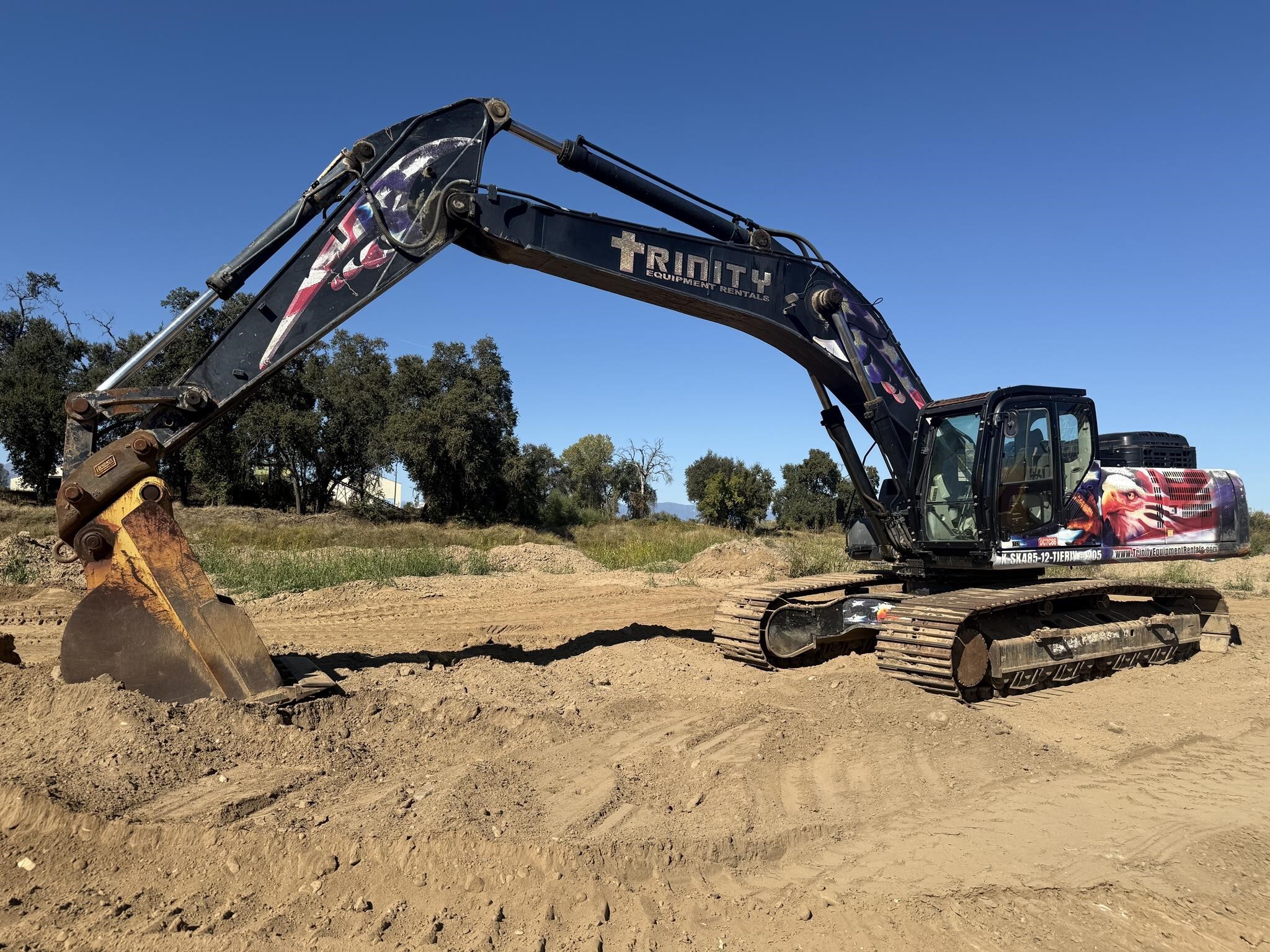 2012 KOBELCO SK485 MARK 9 in Redding, CA