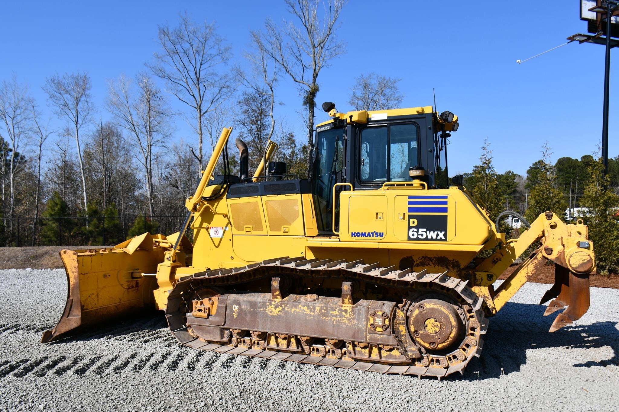 2019 KOMATSU D65WX-18 in Summerville, SC