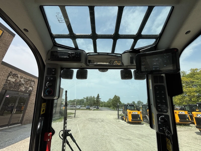 2026 JCB 3TS-8T