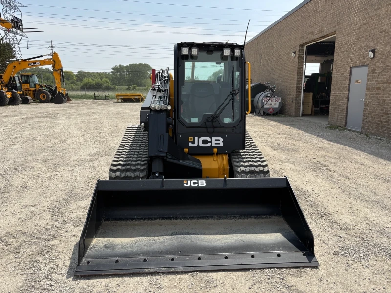 2026 JCB 3TS-8T