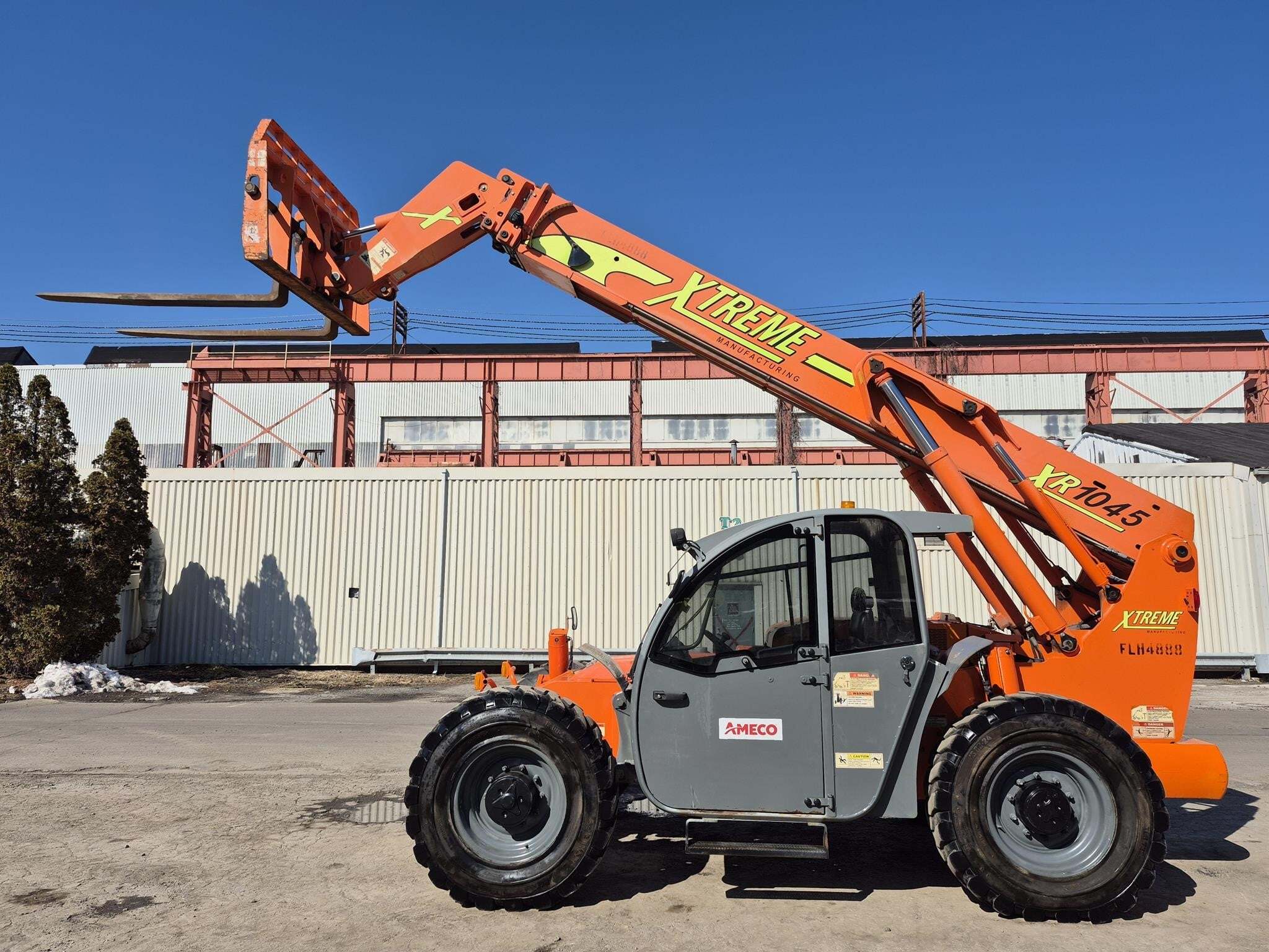 2017 XTREME MFG XR1045 in Essington, PA