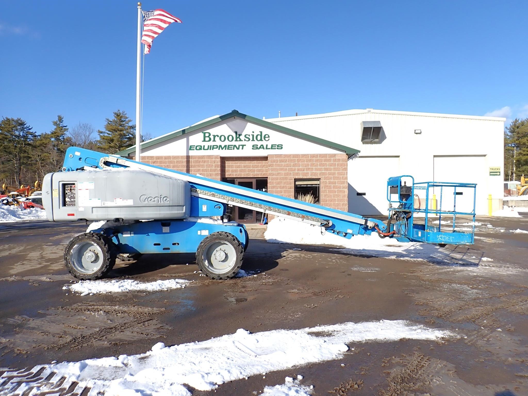 2012 GENIE S60X in Phillipston, MA