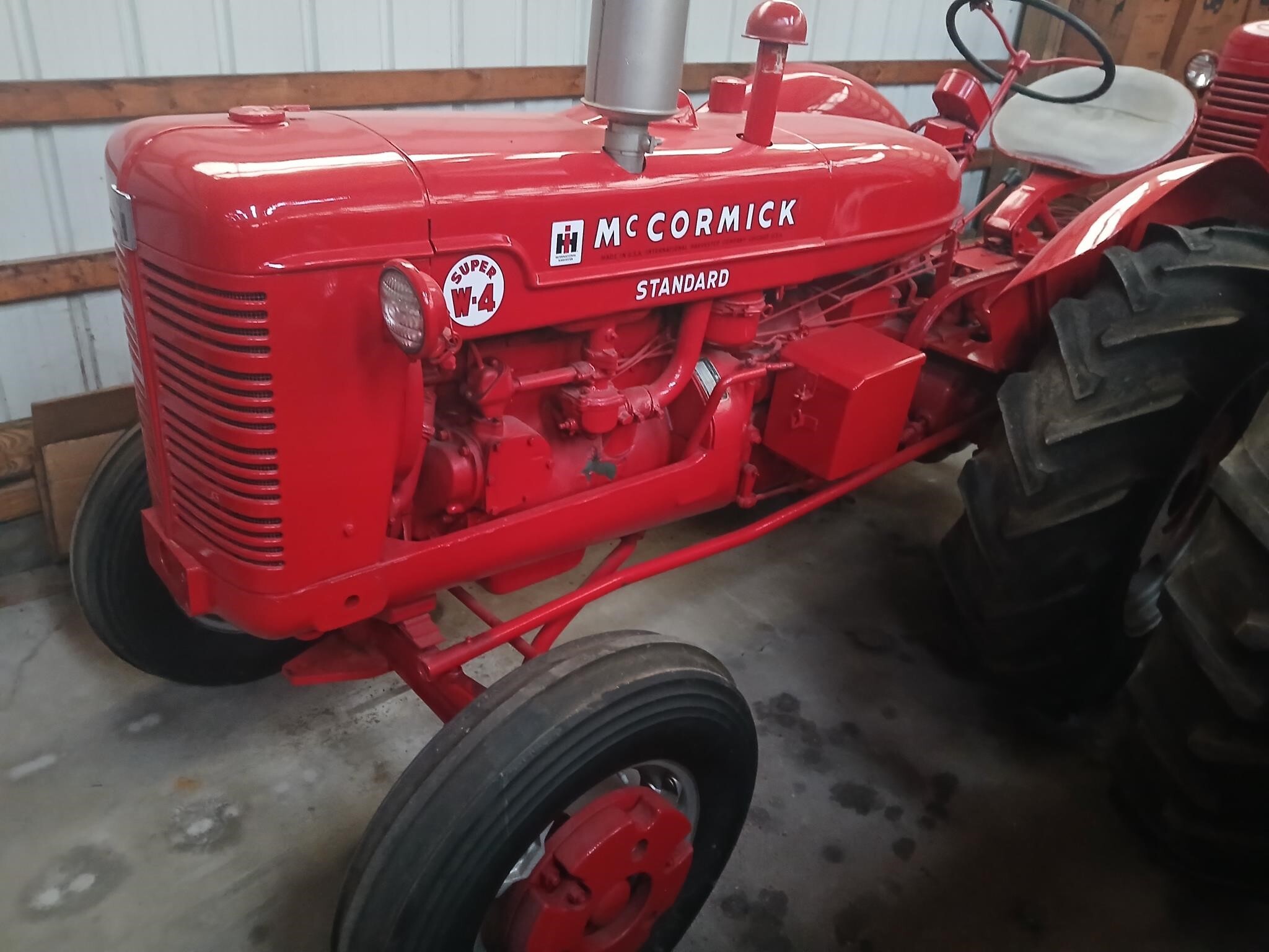 INTERNATIONAL SUPER W4 in Marlette, MI