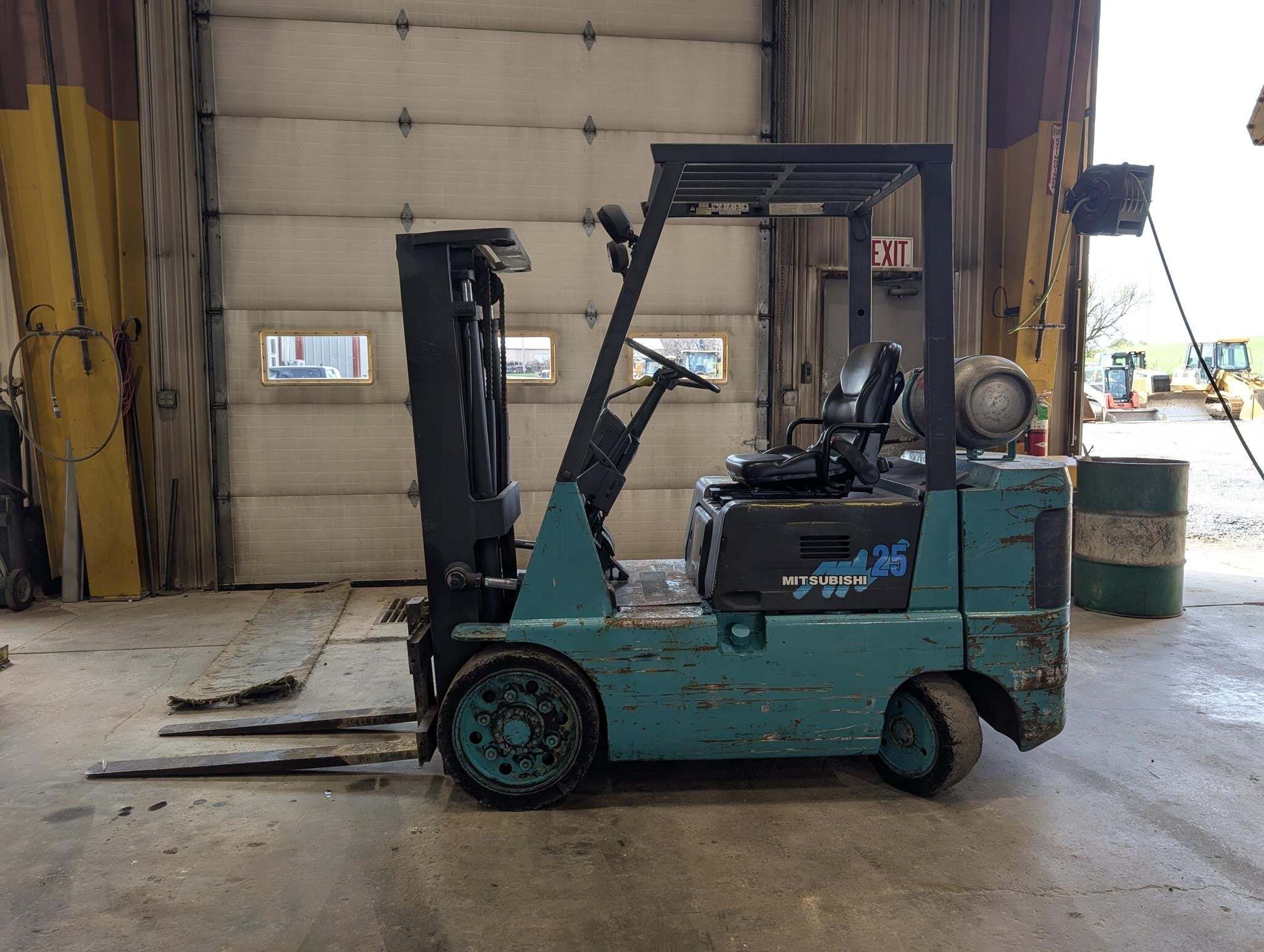 MITSUBISHI FGC25 in Womelsdorf, PA