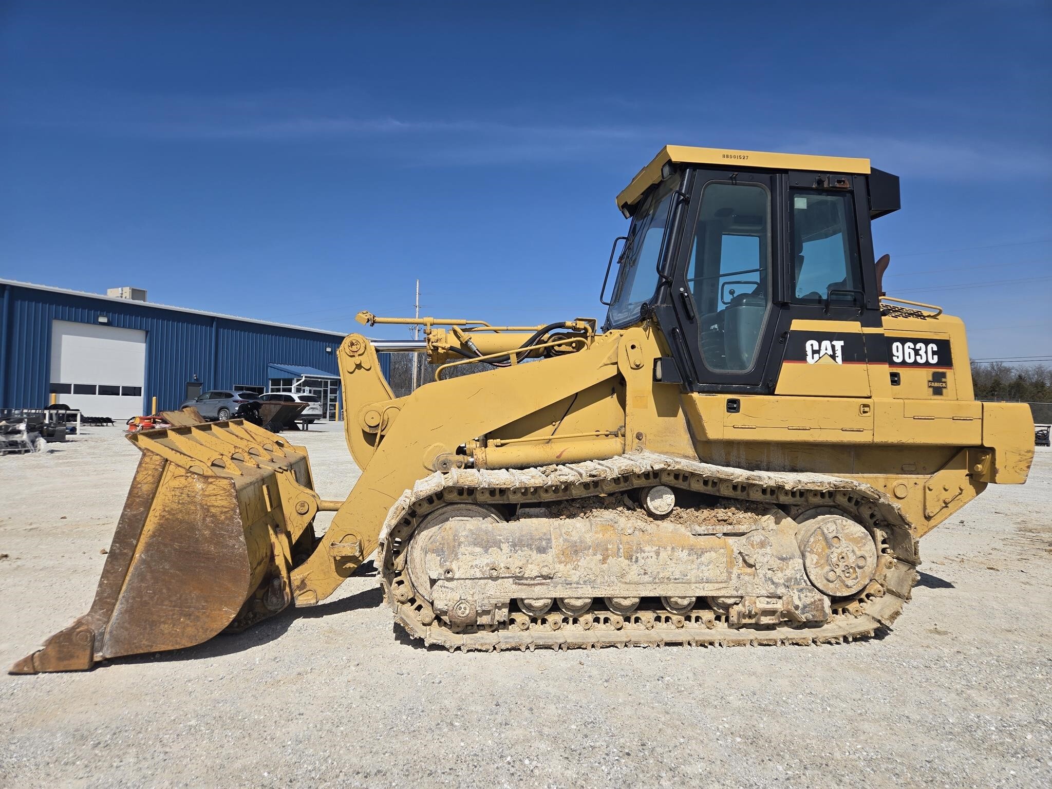 2005 CATERPILLAR 963C in Wentzville, MO