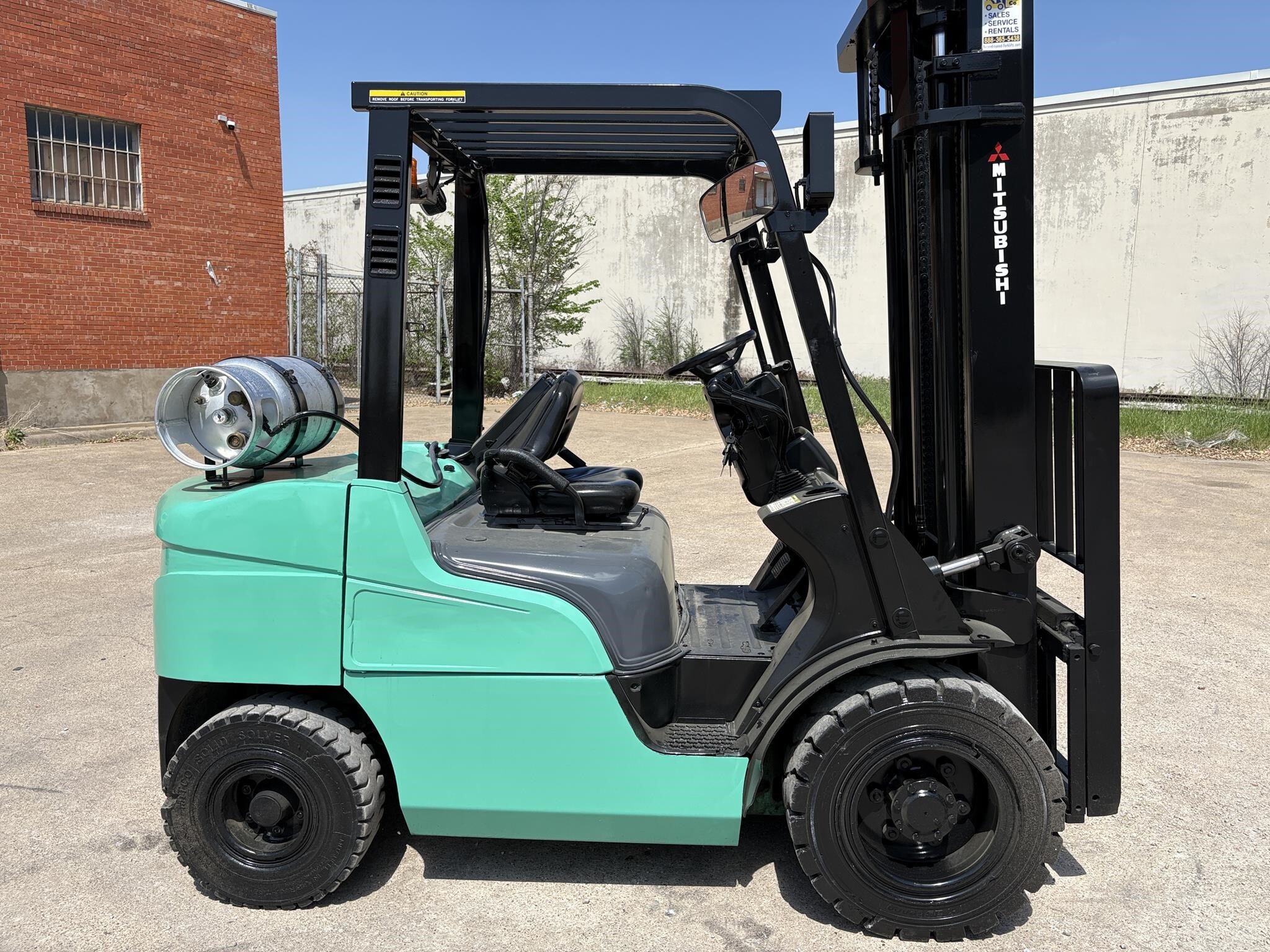 2019 MITSUBISHI FG30N in Dallas, TX