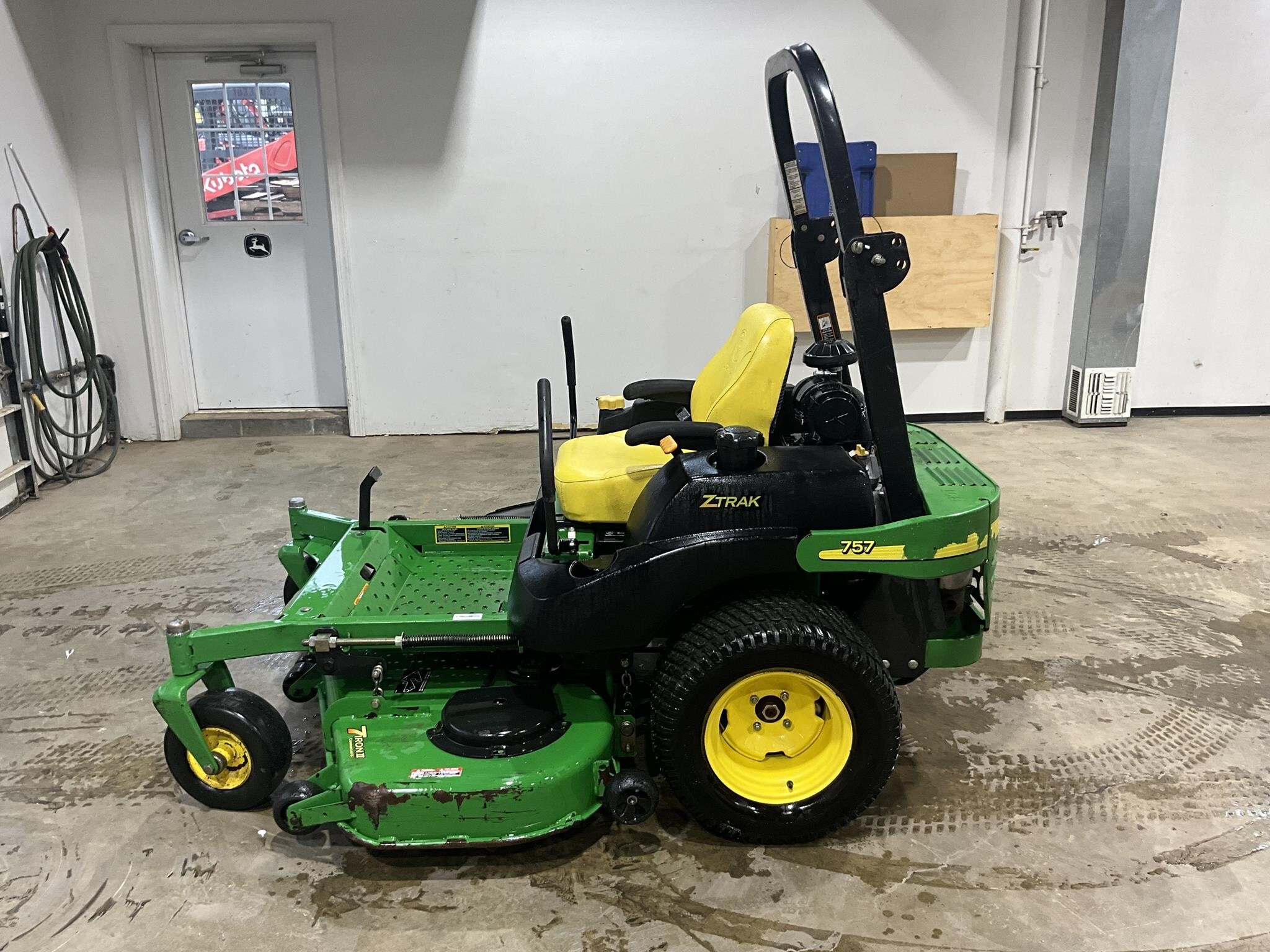 2007 JOHN DEERE 757 in Conestoga, PA