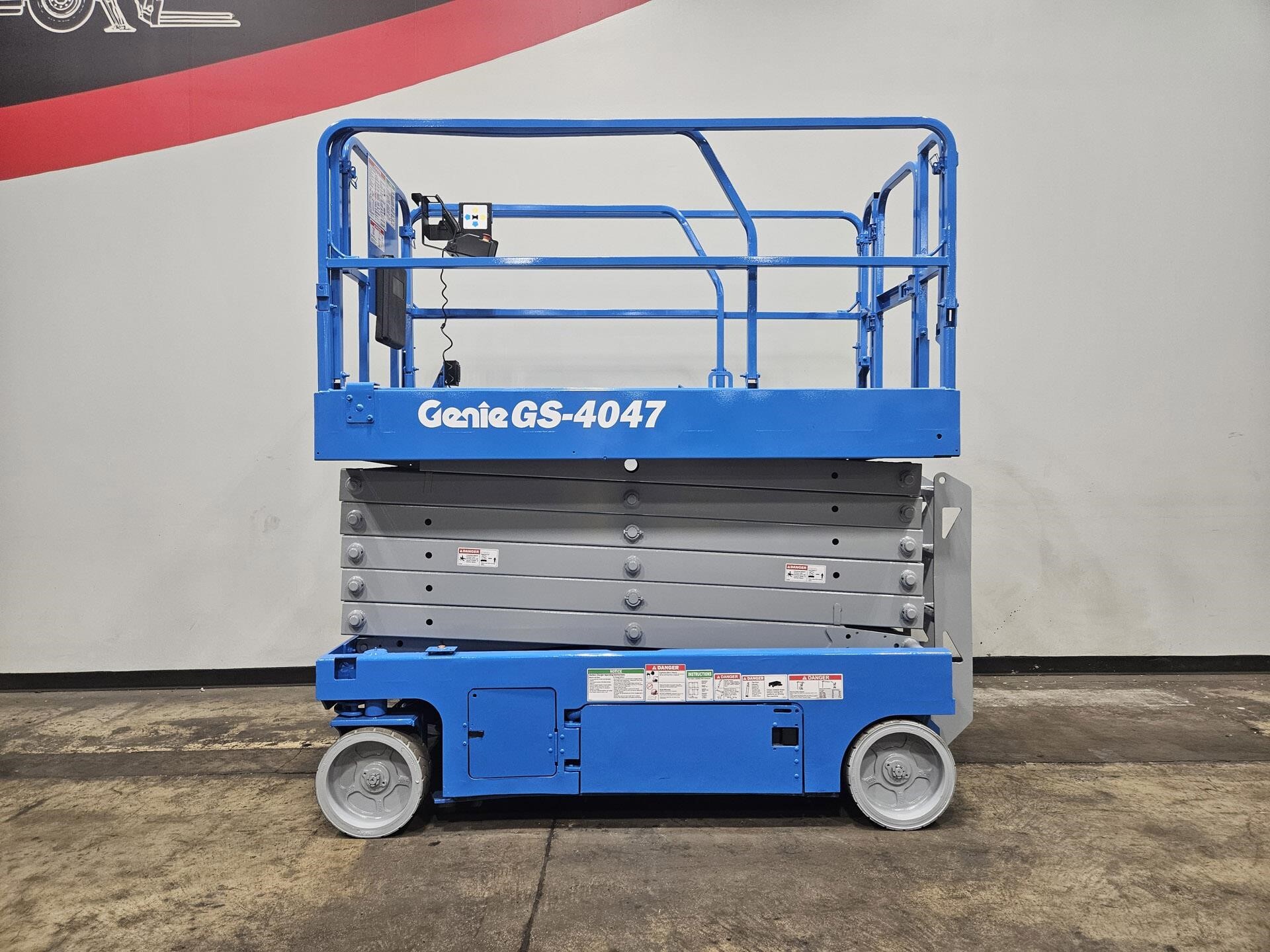 2017 GENIE GS4047 in Palmetto, FL