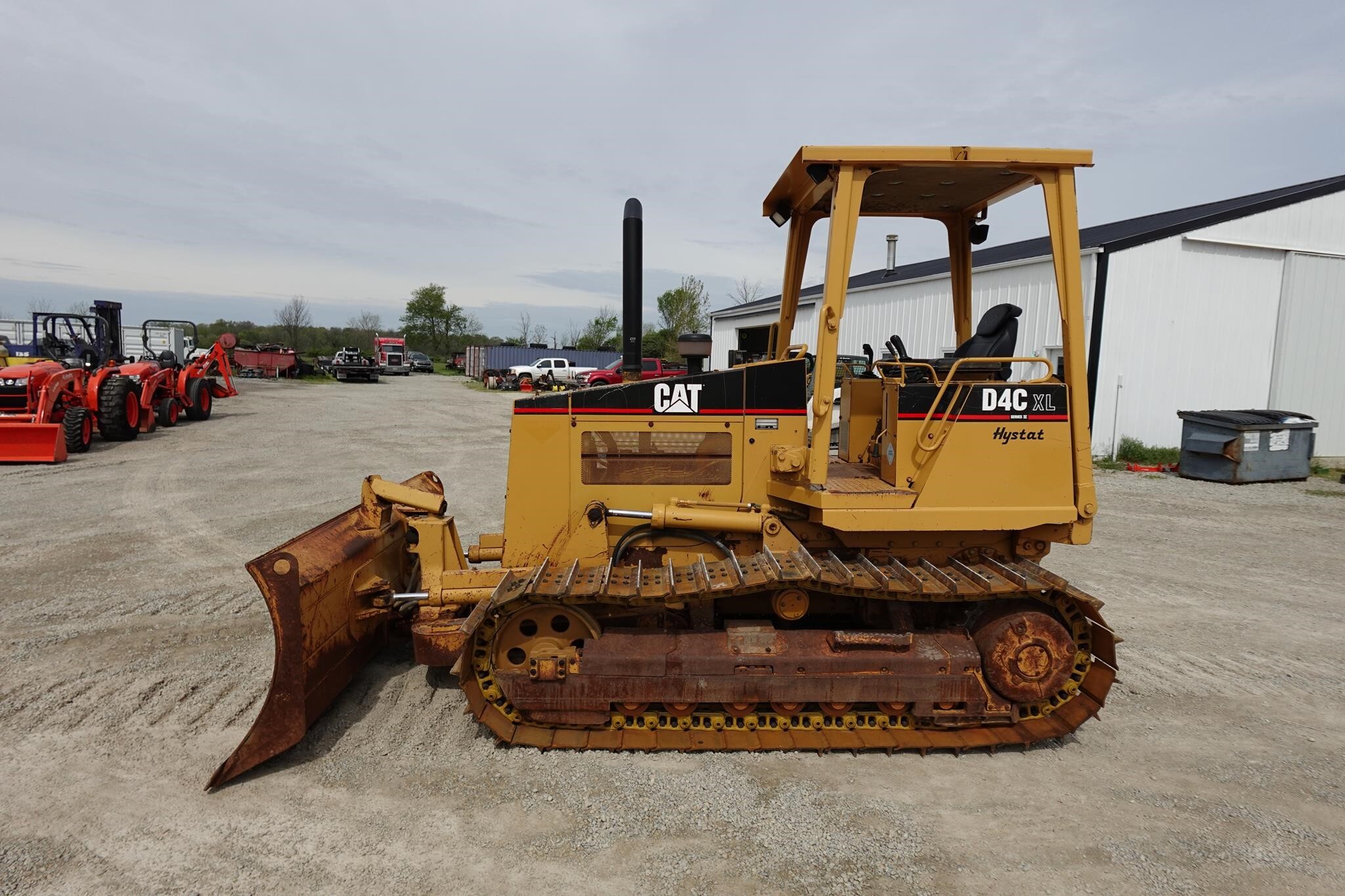 1999 CATERPILLAR D4C HST III in Versailles, OH