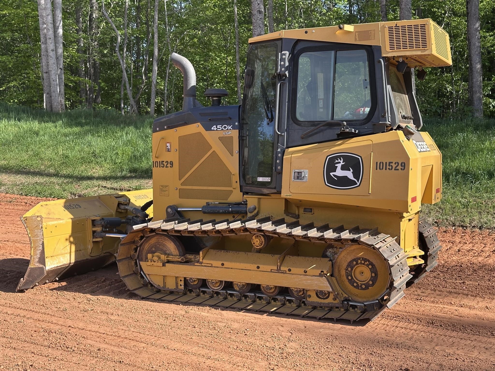 2023 DEERE 450K LGP in Summerville, SC