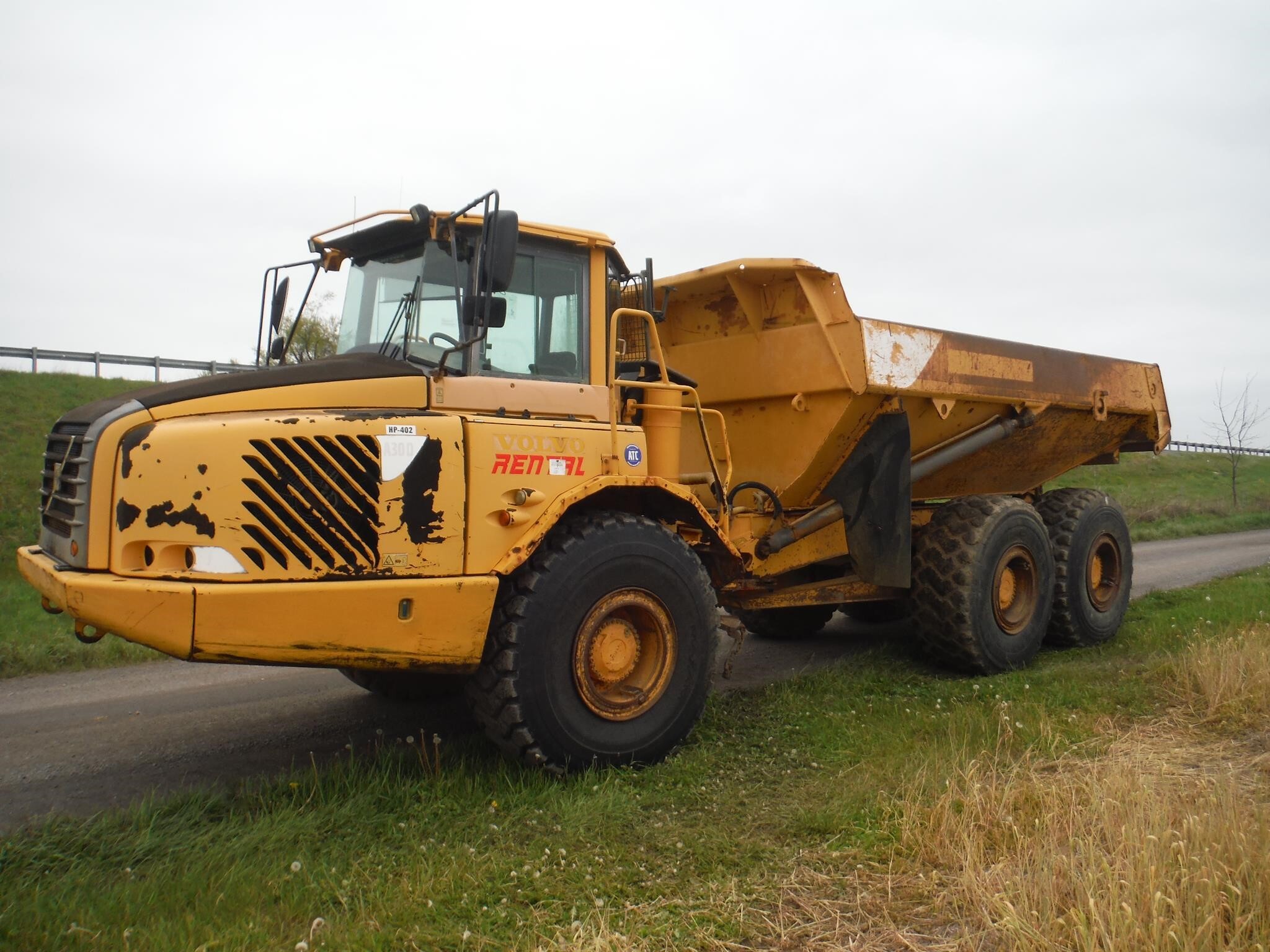 2006 VOLVO A30D in Milton, PA