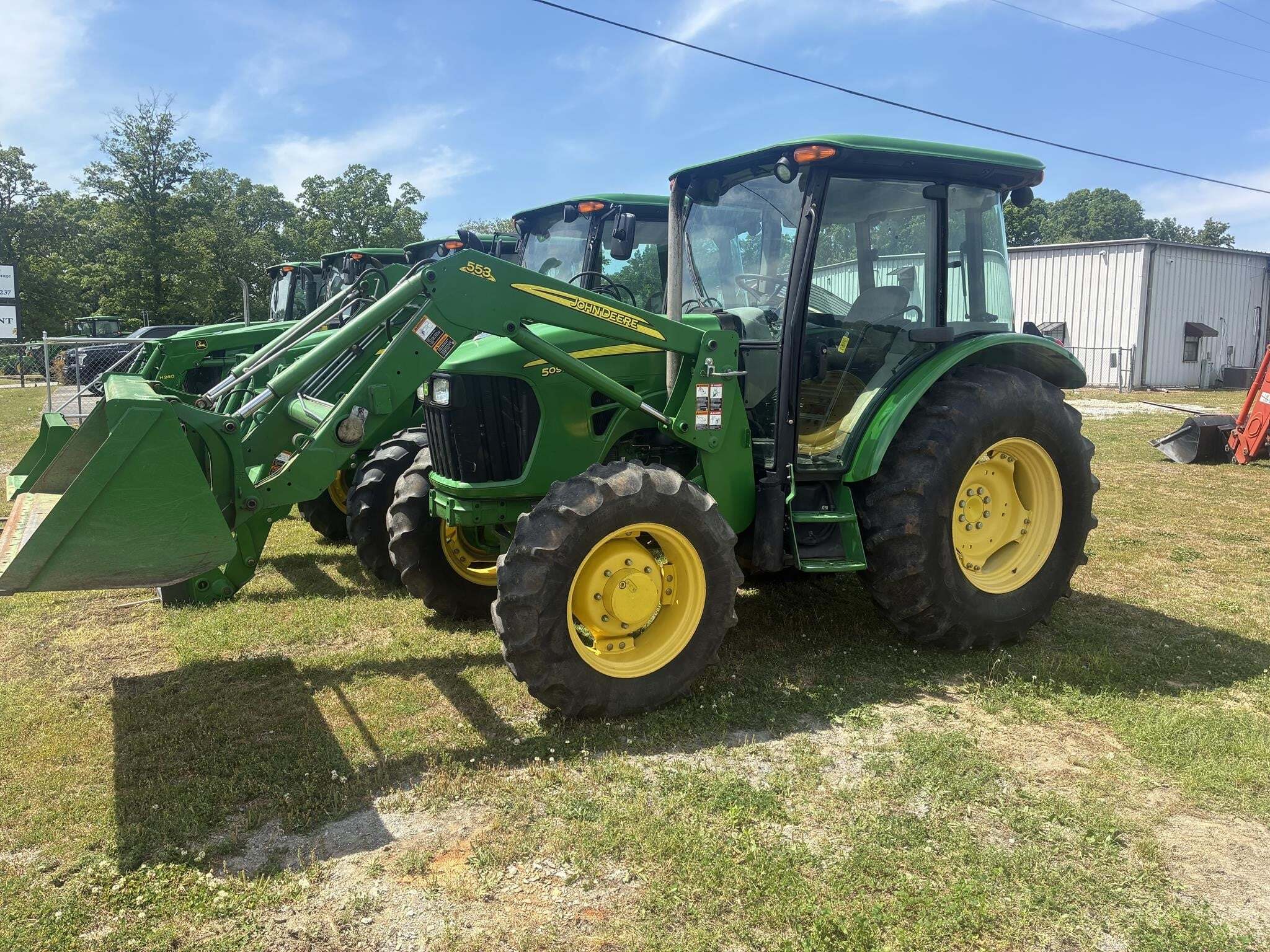 2011 JOHN DEERE 5093E in Athens, AL