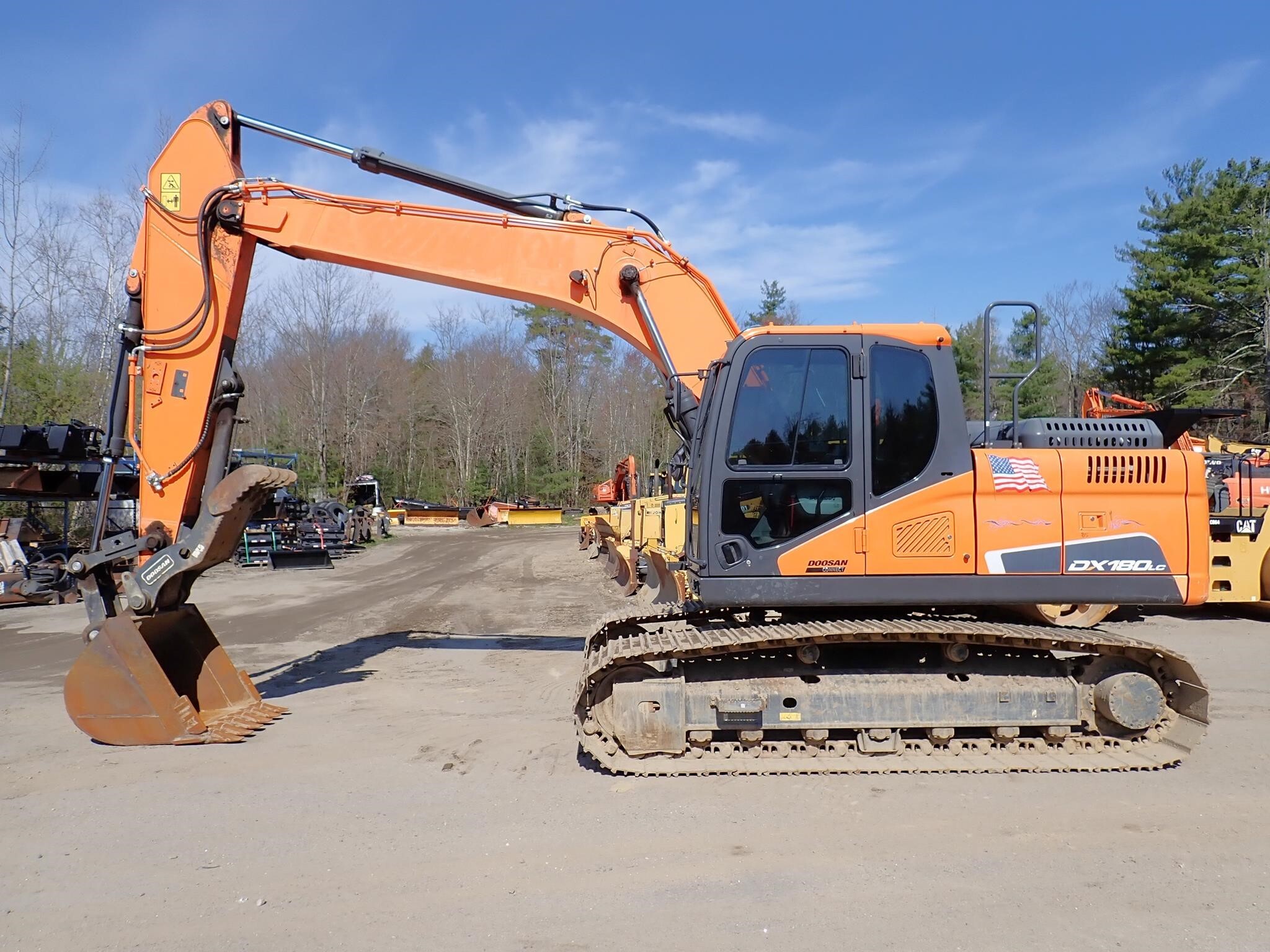 2021 DOOSAN DX180 LC-5 in Phillipston, MA