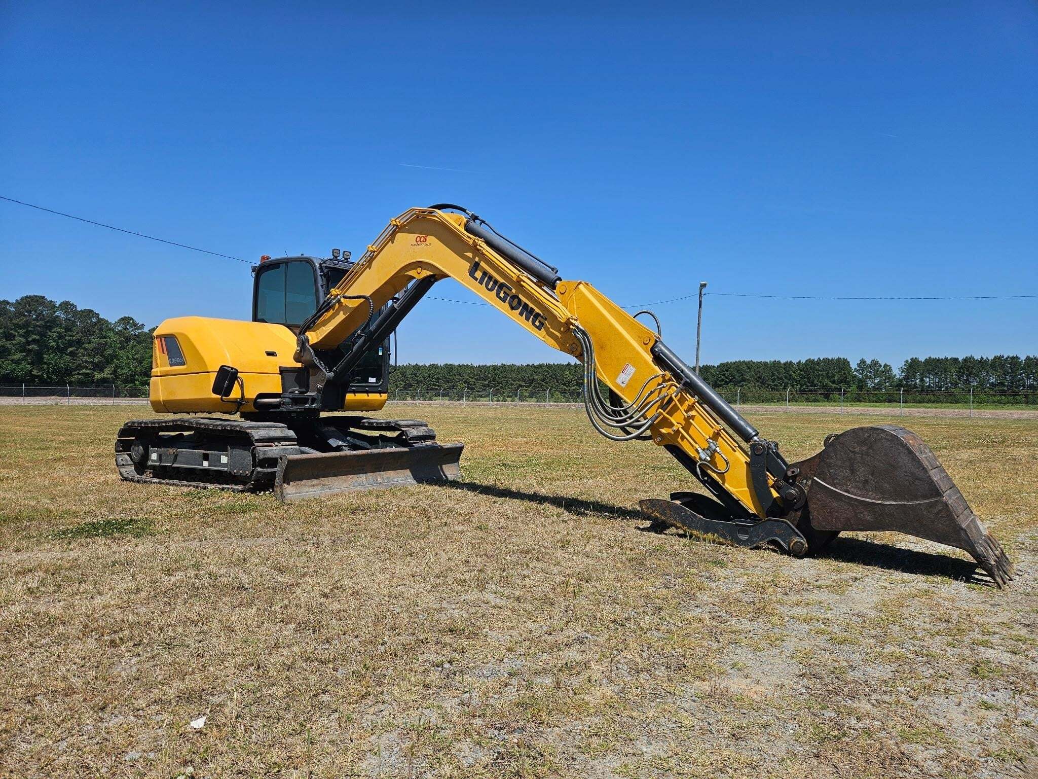 2022 LIUGONG 909ECR in Youngsville, NC