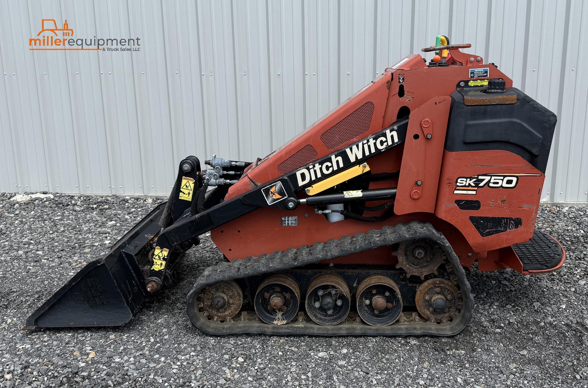 2015 DITCH WITCH SK750 in Heber Springs, AR