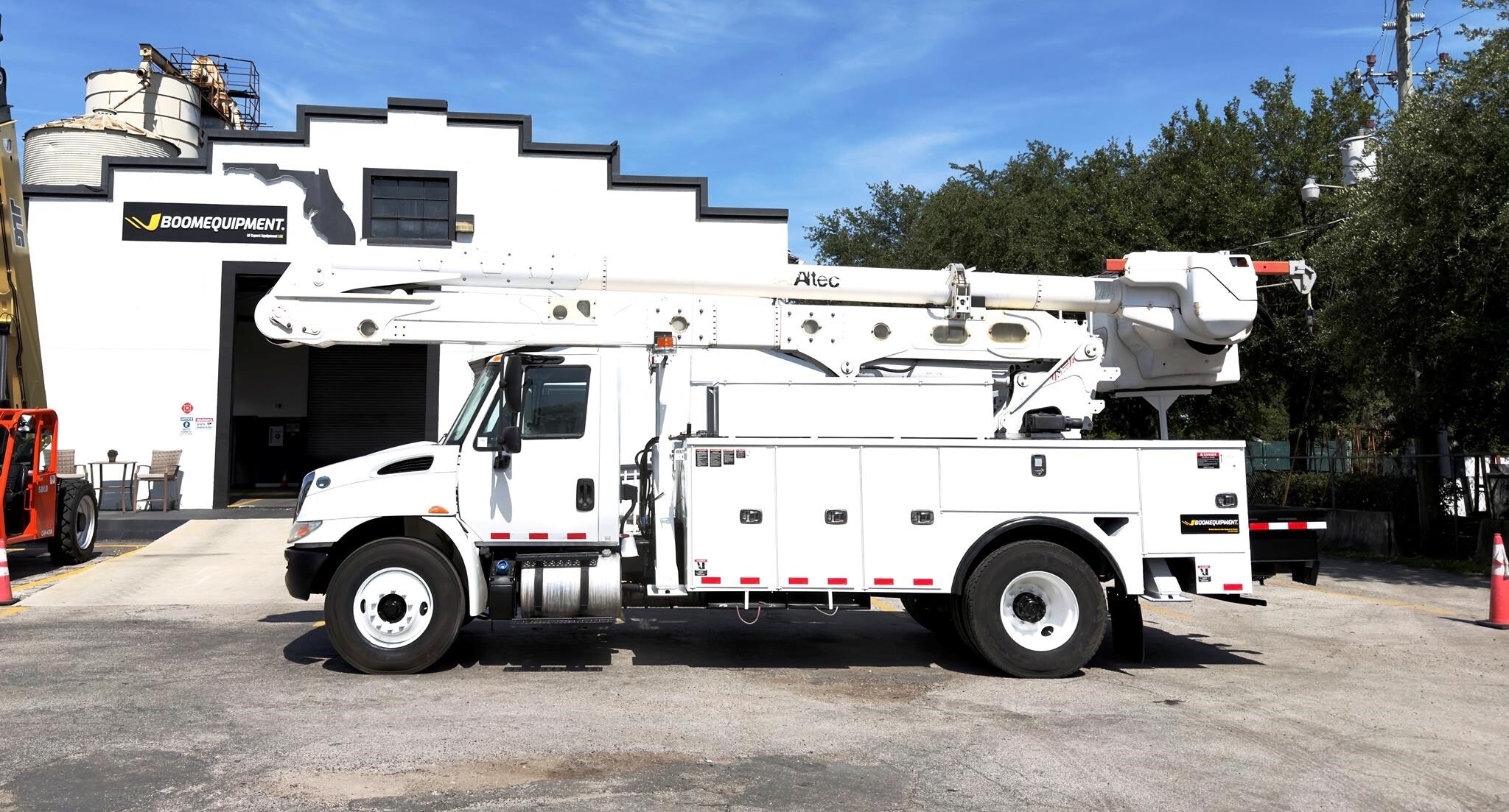2018 ALTEC AA55 in Kissimmee, FL