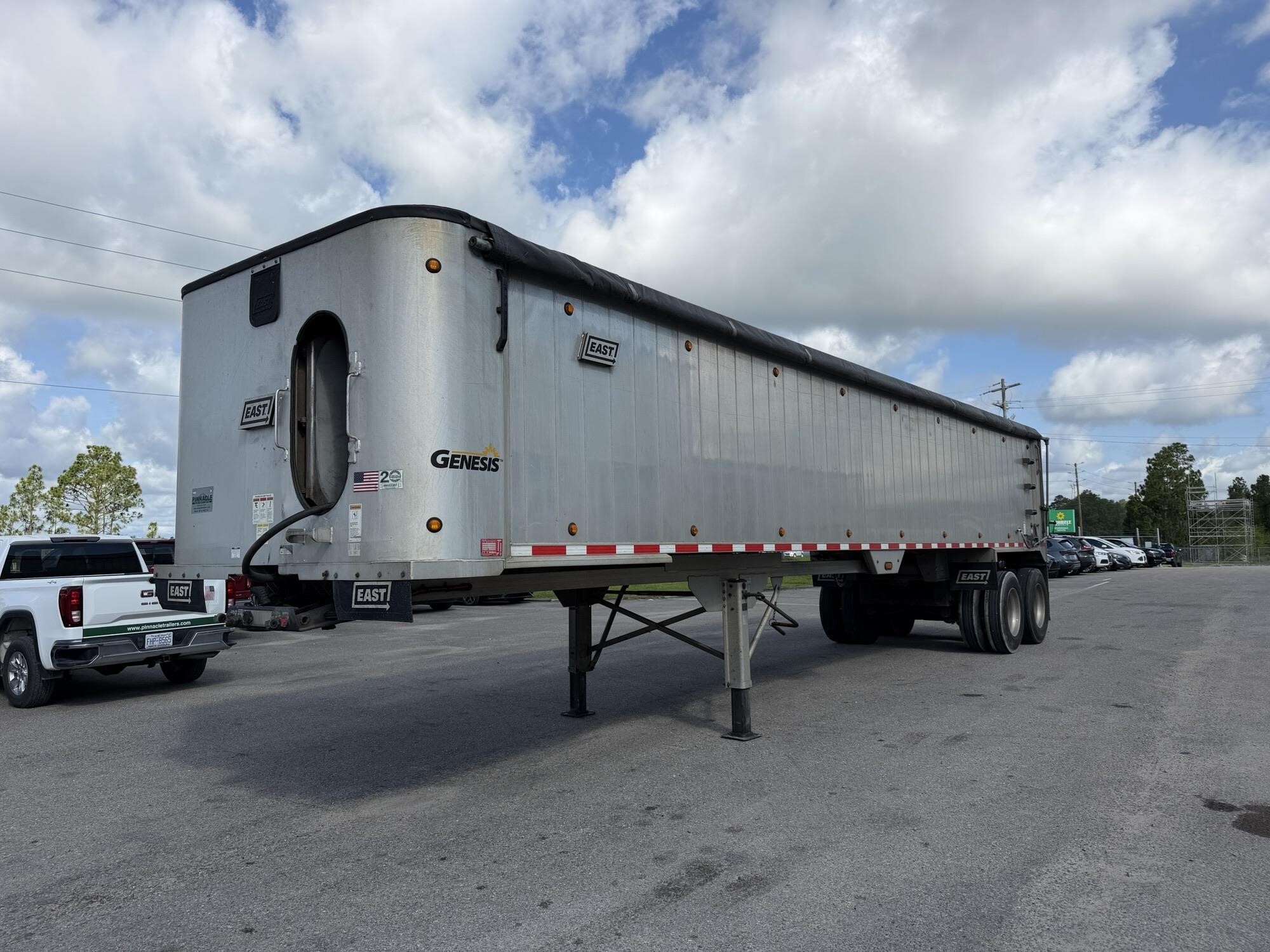 2020 EAST 39' X 102" X 66" FRAMELESS GENESIS DUMP in Wilmington, NC