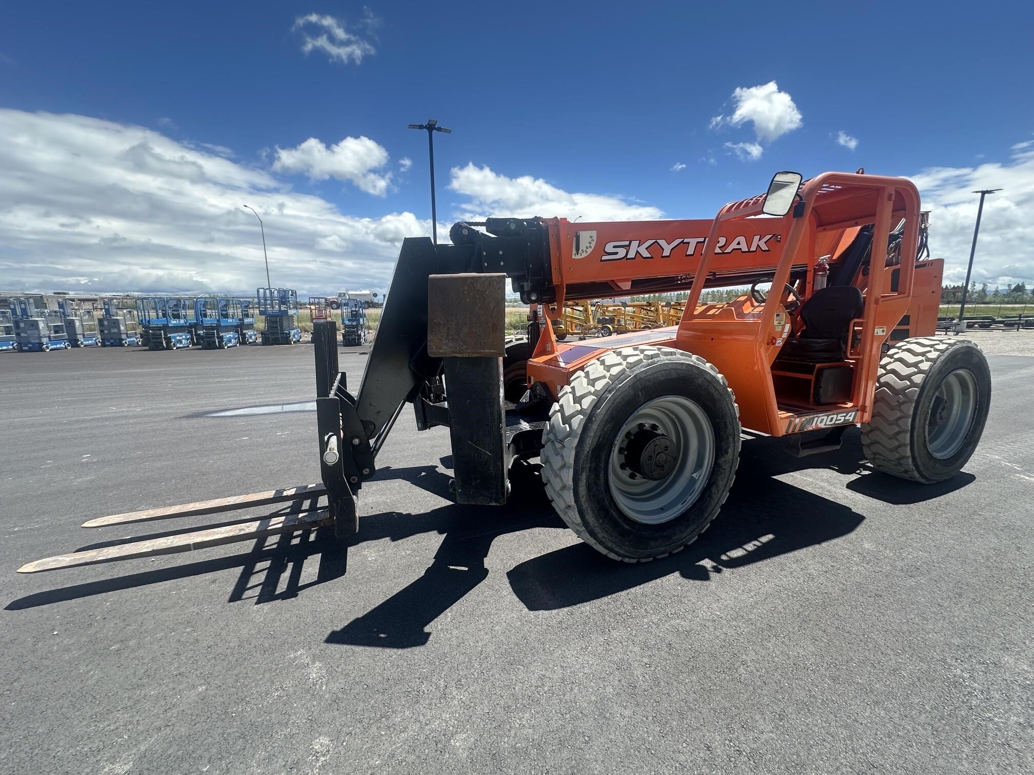 2017 SKY TRAK 10054 in Idaho Falls, ID