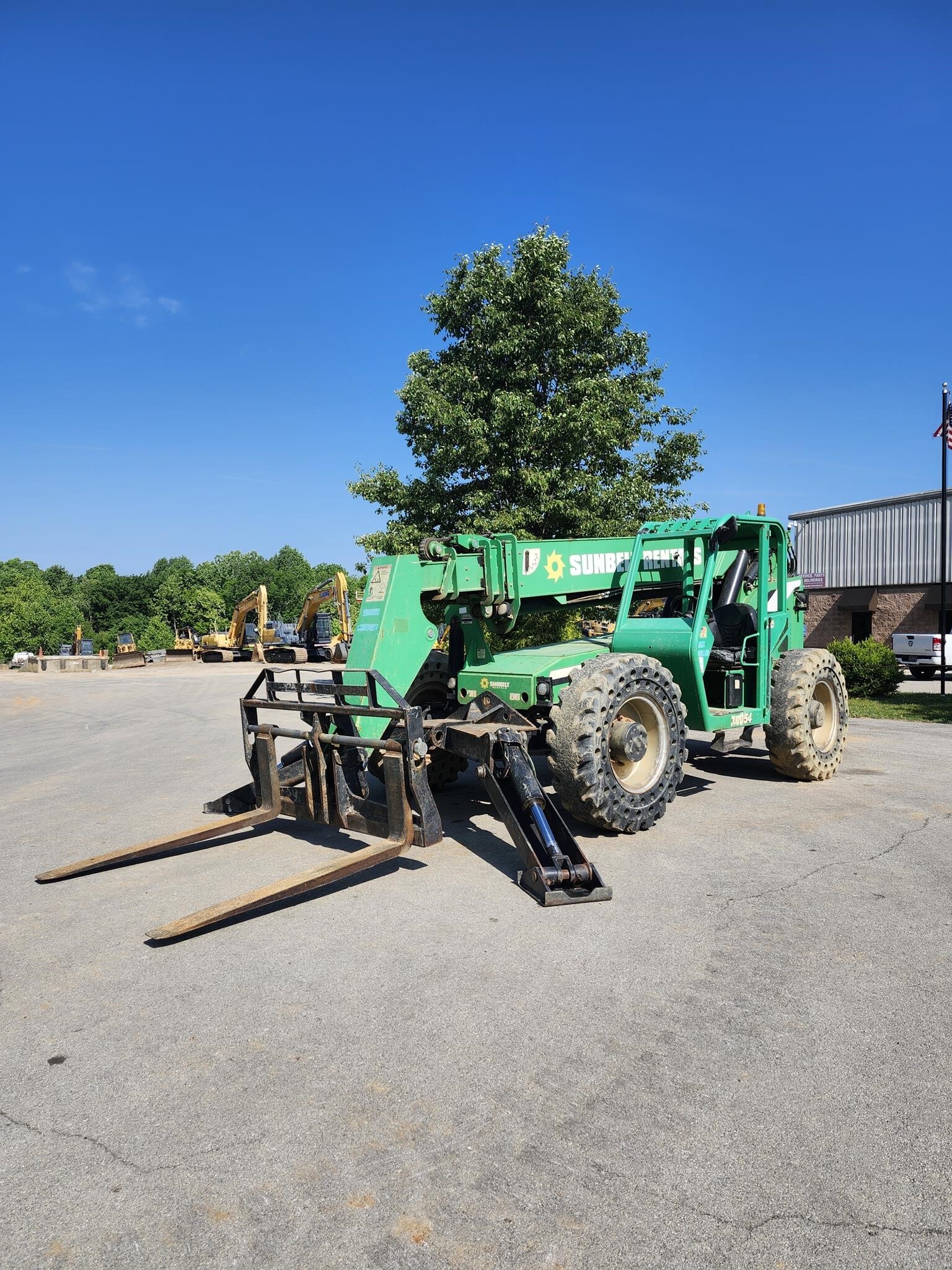 SKY TRAK 10054 in Bardstown, KY