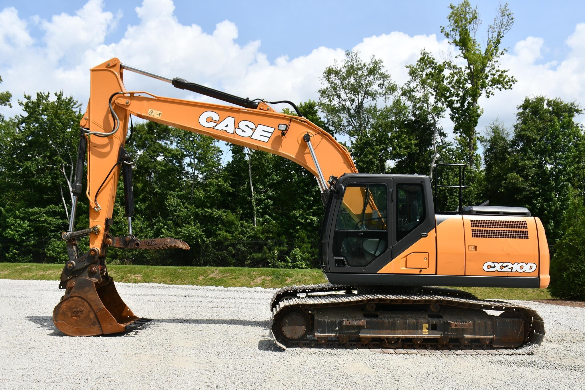 2022 CASE CX210D in Summerville, SC