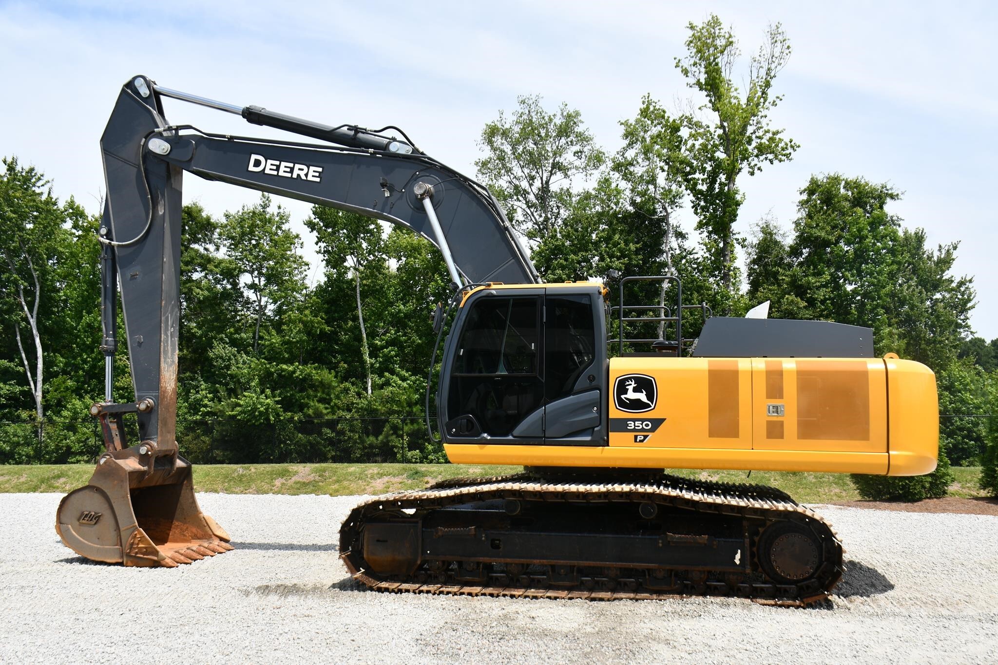 2023 DEERE 350 P-TIER in Summerville, SC