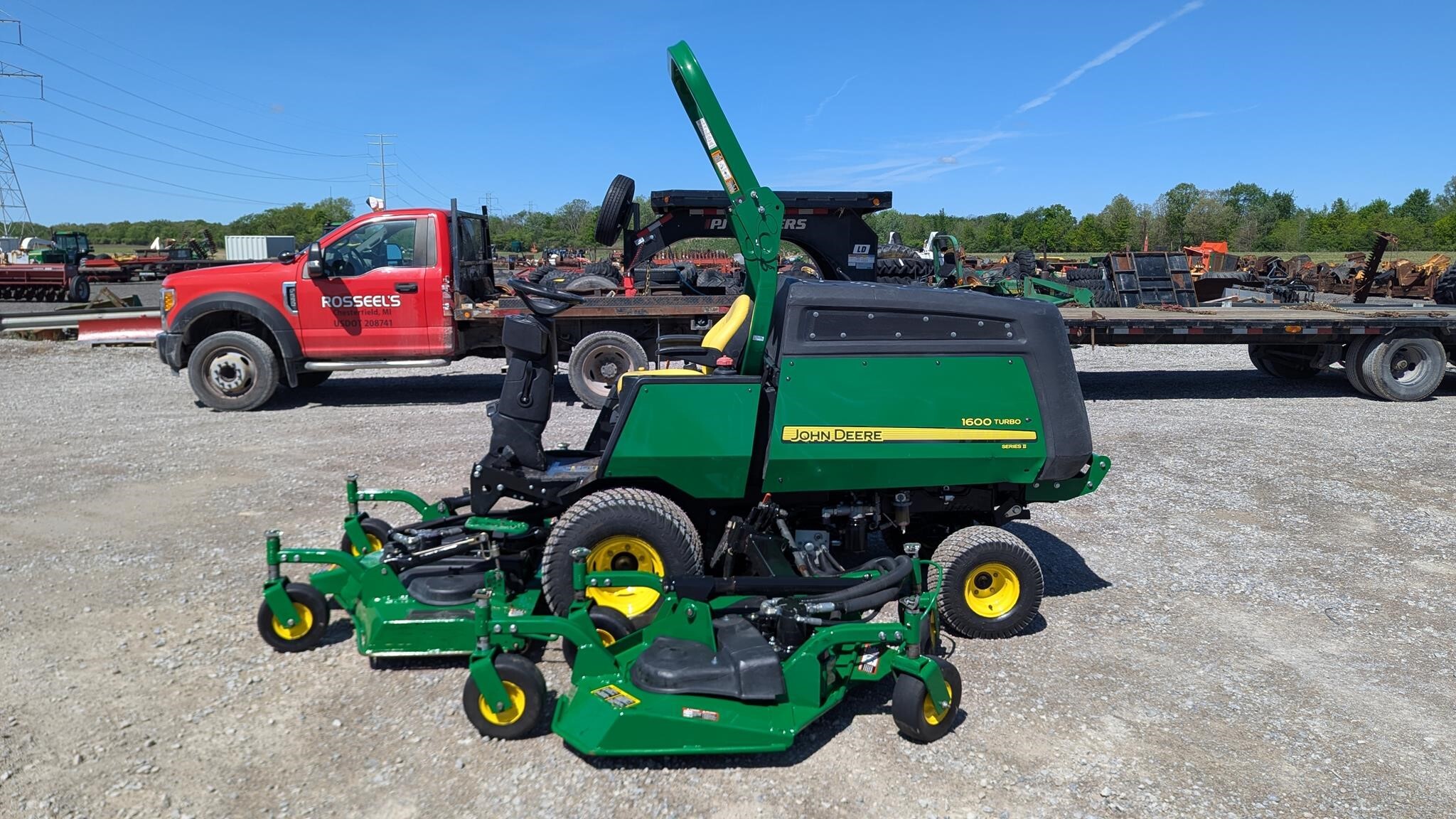 2013 JOHN DEERE 1600 TURBO II in Lenox, MI