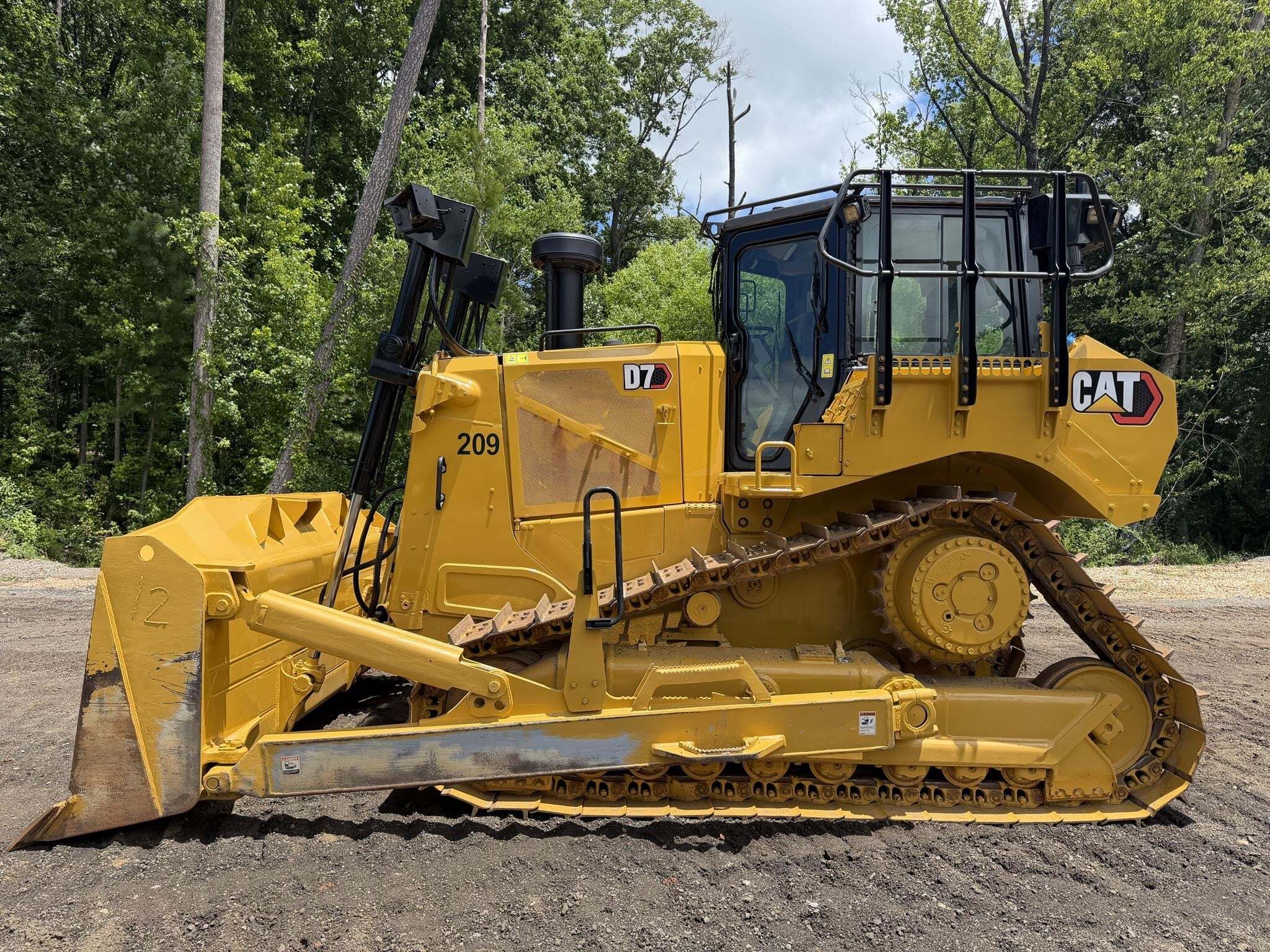 2021 CATERPILLAR D7 in Cumming, GA