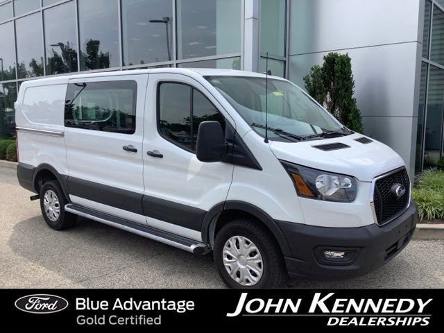 2025 FORD TRANSIT 250 in Jenkintown, PA