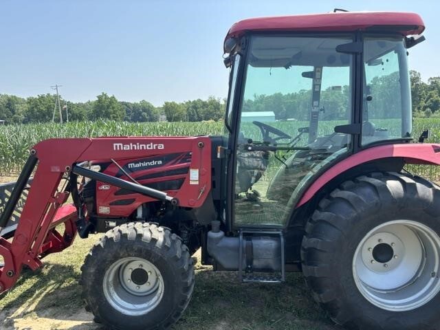 2016 MAHINDRA 2555 HST in Bridgeton, NJ