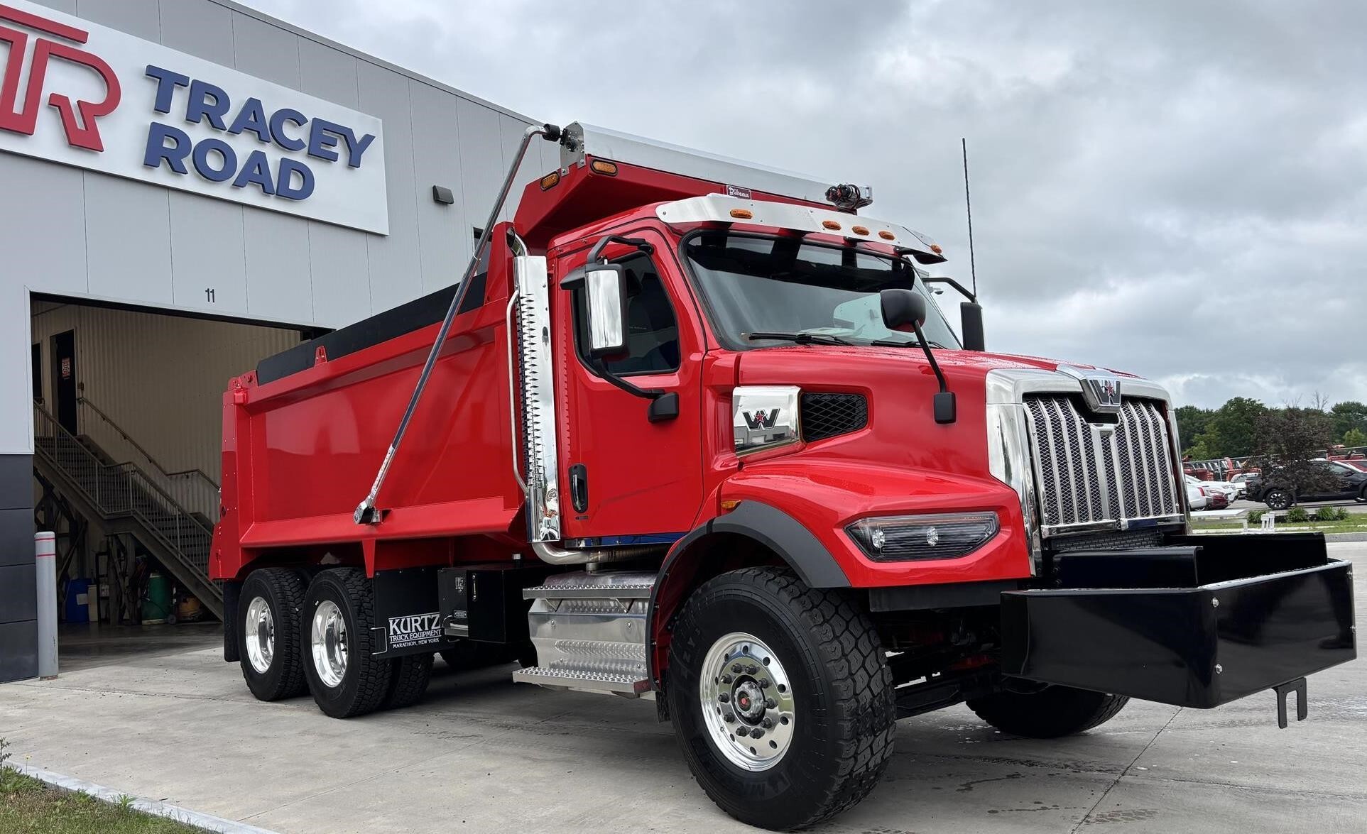 2027 WESTERN STAR 47X in East Syracuse, NY